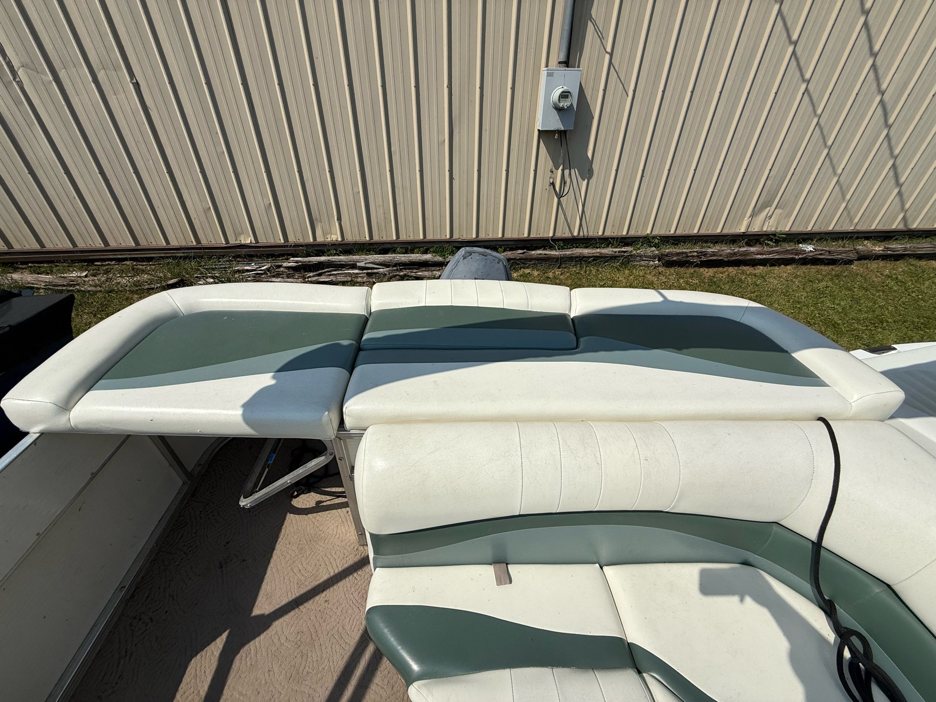 2003 Suncruiser TR220 in Edgerton, Wisconsin - Photo 6