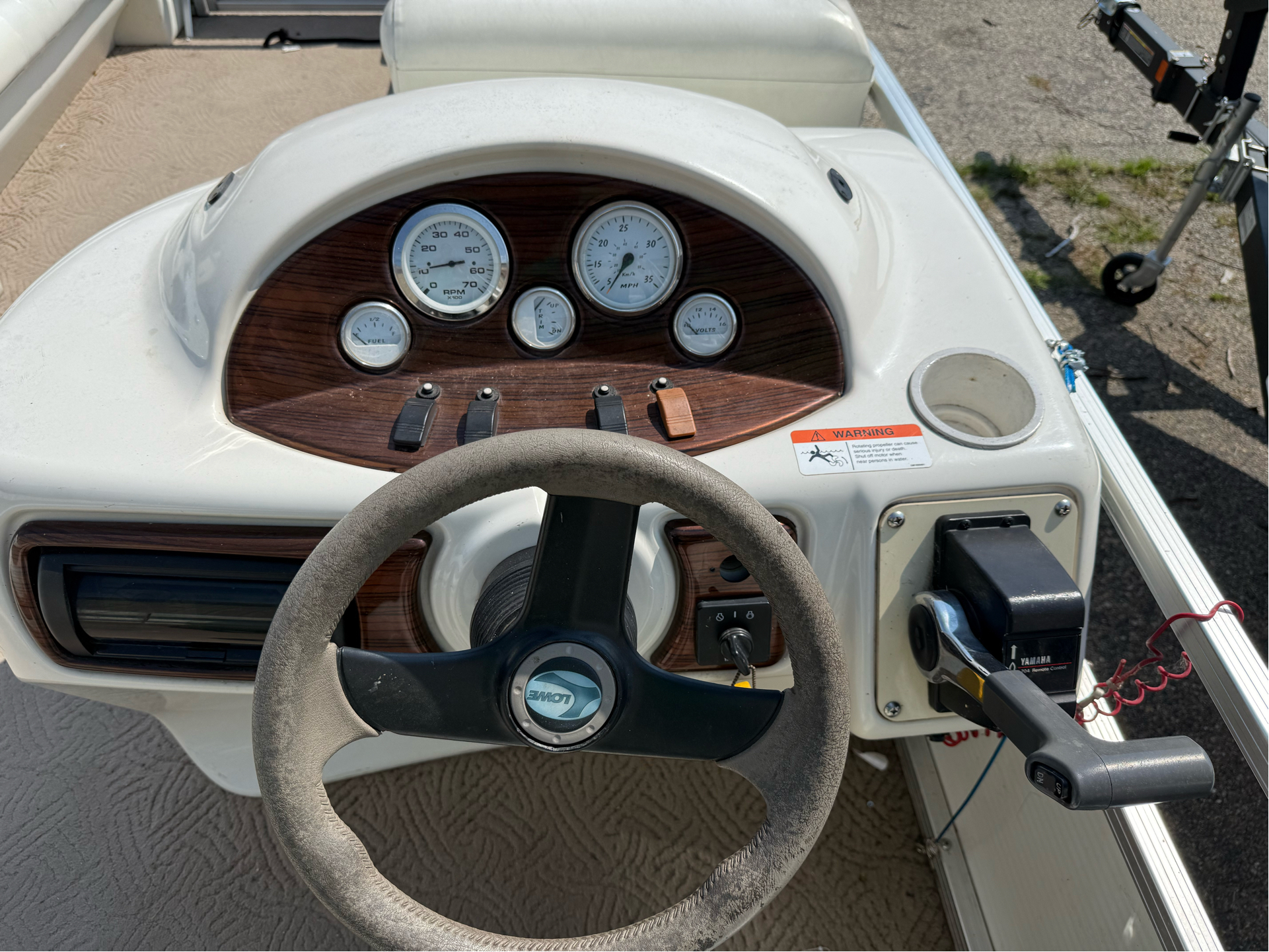 2003 Suncruiser TR220 in Edgerton, Wisconsin - Photo 9