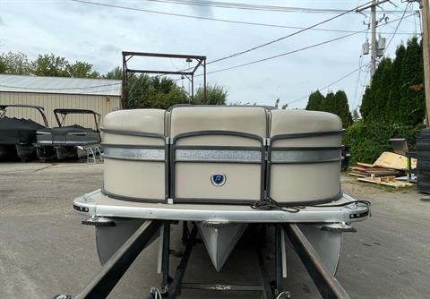 2015 Premier 230 SUNSATION RF in Edgerton, Wisconsin - Photo 6