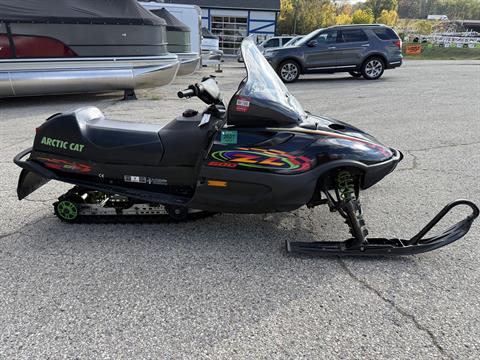 2001 Arctic Cat ZL® 600 EFI in Edgerton, Wisconsin - Photo 5