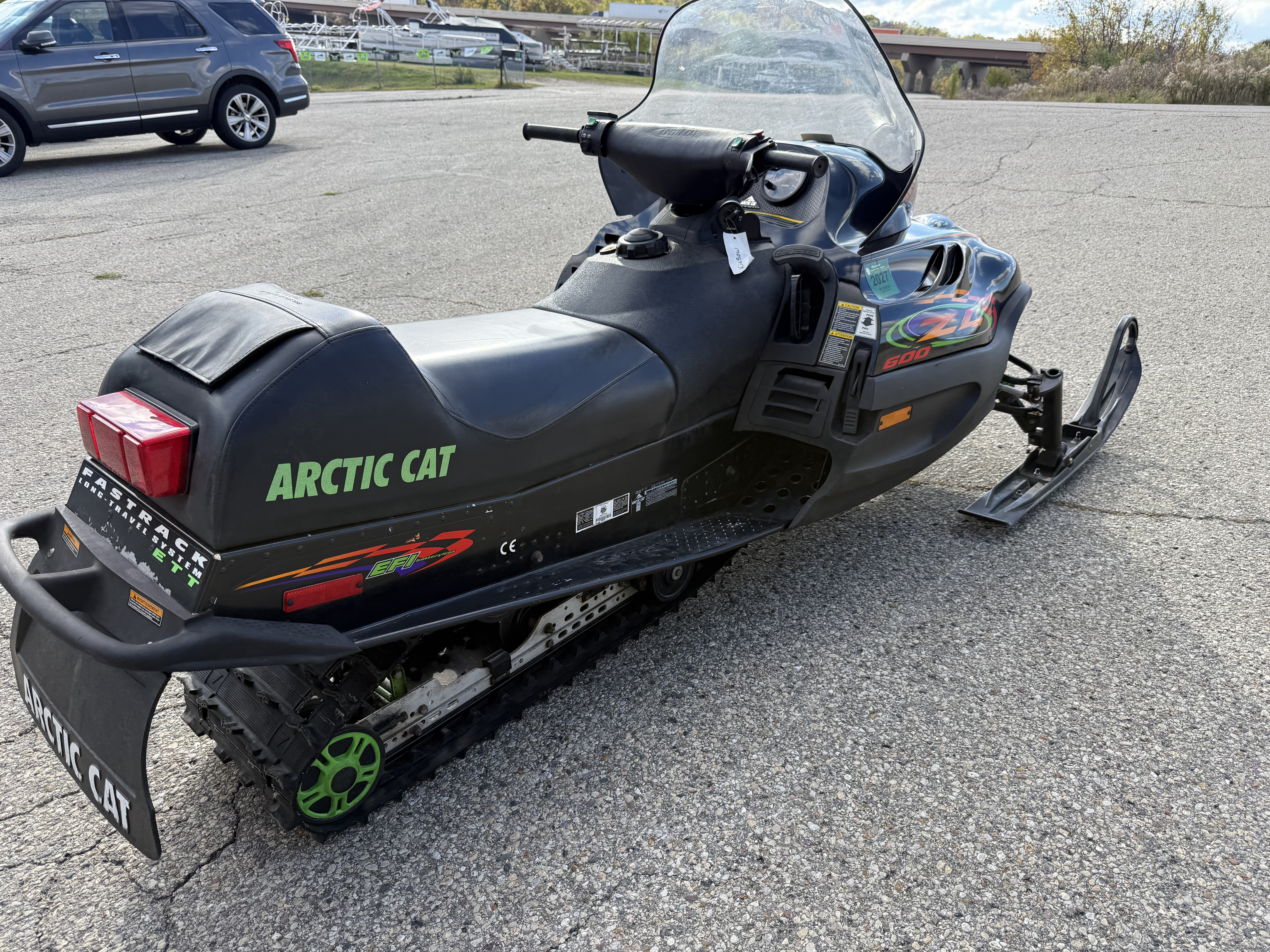2001 Arctic Cat ZL® 600 EFI in Edgerton, Wisconsin - Photo 7