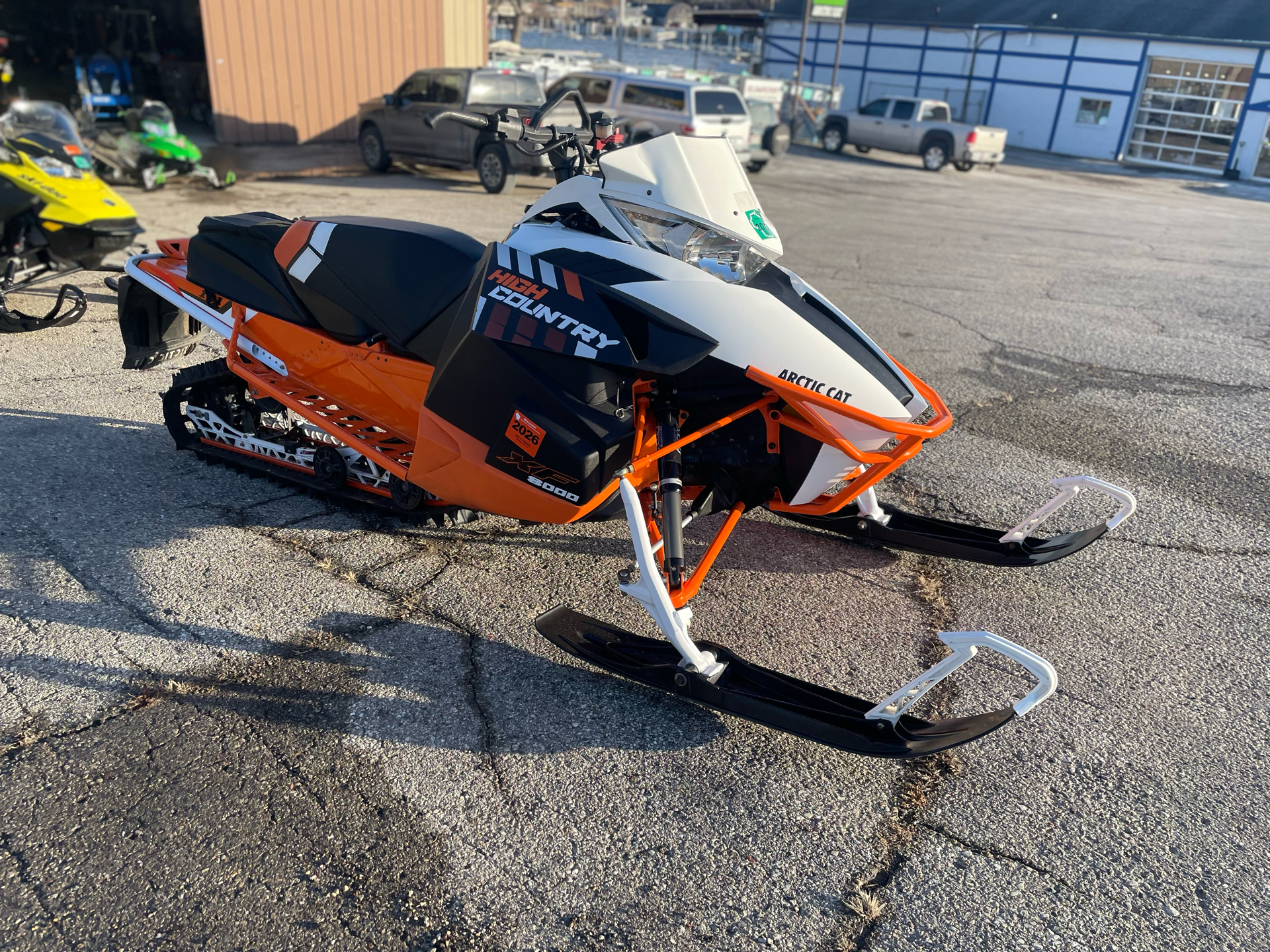 2017 Arctic Cat XF 8000 High Country in Edgerton, Wisconsin - Photo 4