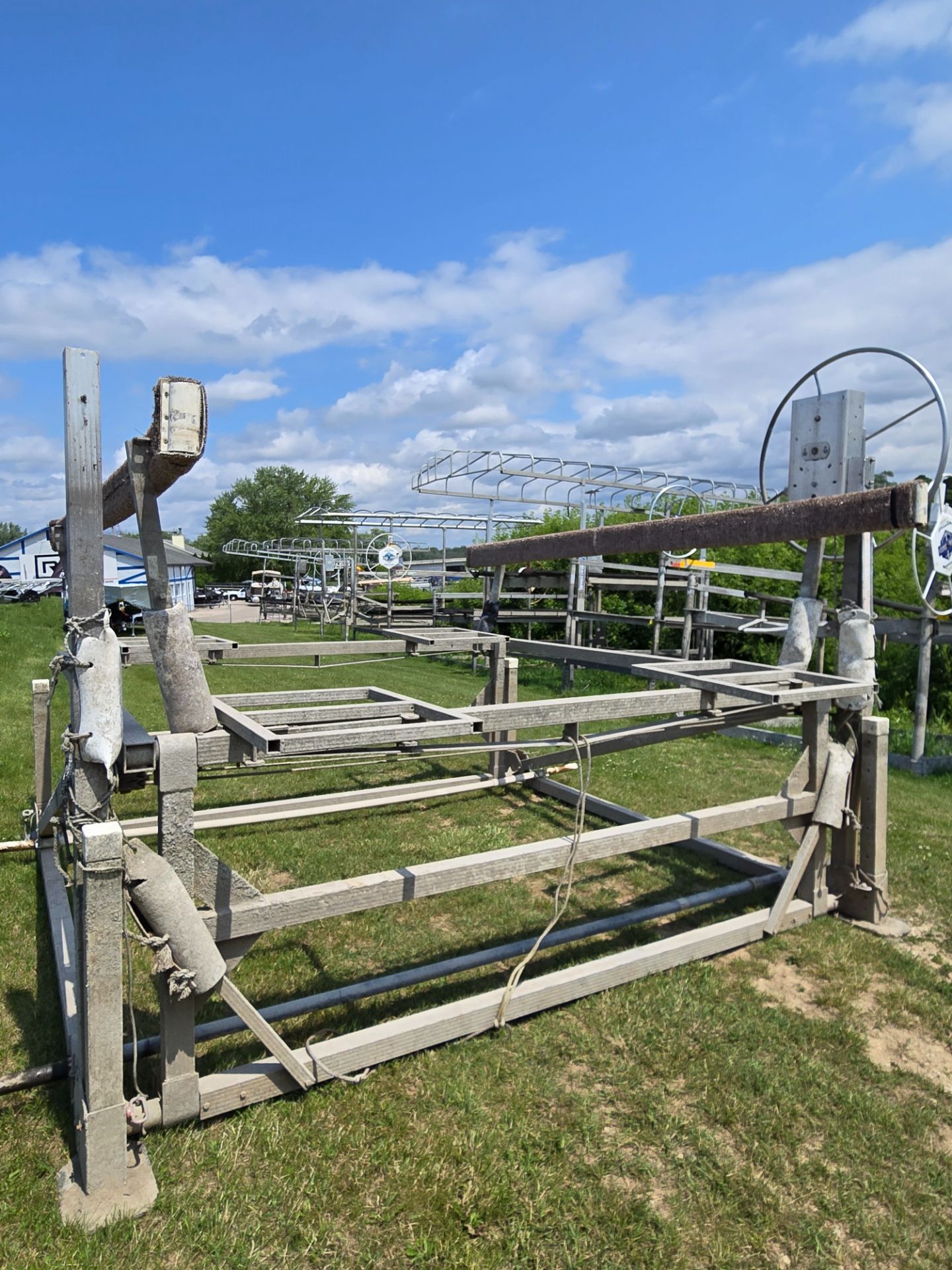 Hewitt Lifts & Roll-A-Dock L0A36-120X109 in Edgerton, Wisconsin - Photo 2