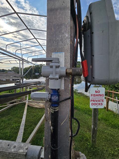 Hewitt Lifts & Roll-A-Dock L0A36-120X109 in Edgerton, Wisconsin - Photo 3
