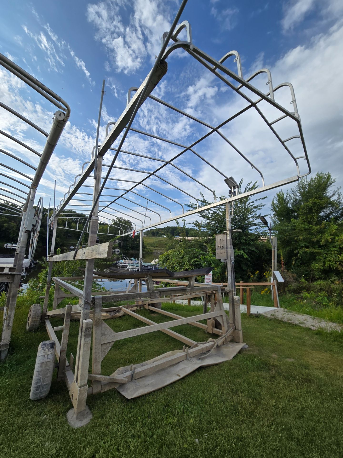 Hewitt Lifts & Roll-A-Dock L0A36-120X109 in Edgerton, Wisconsin - Photo 5