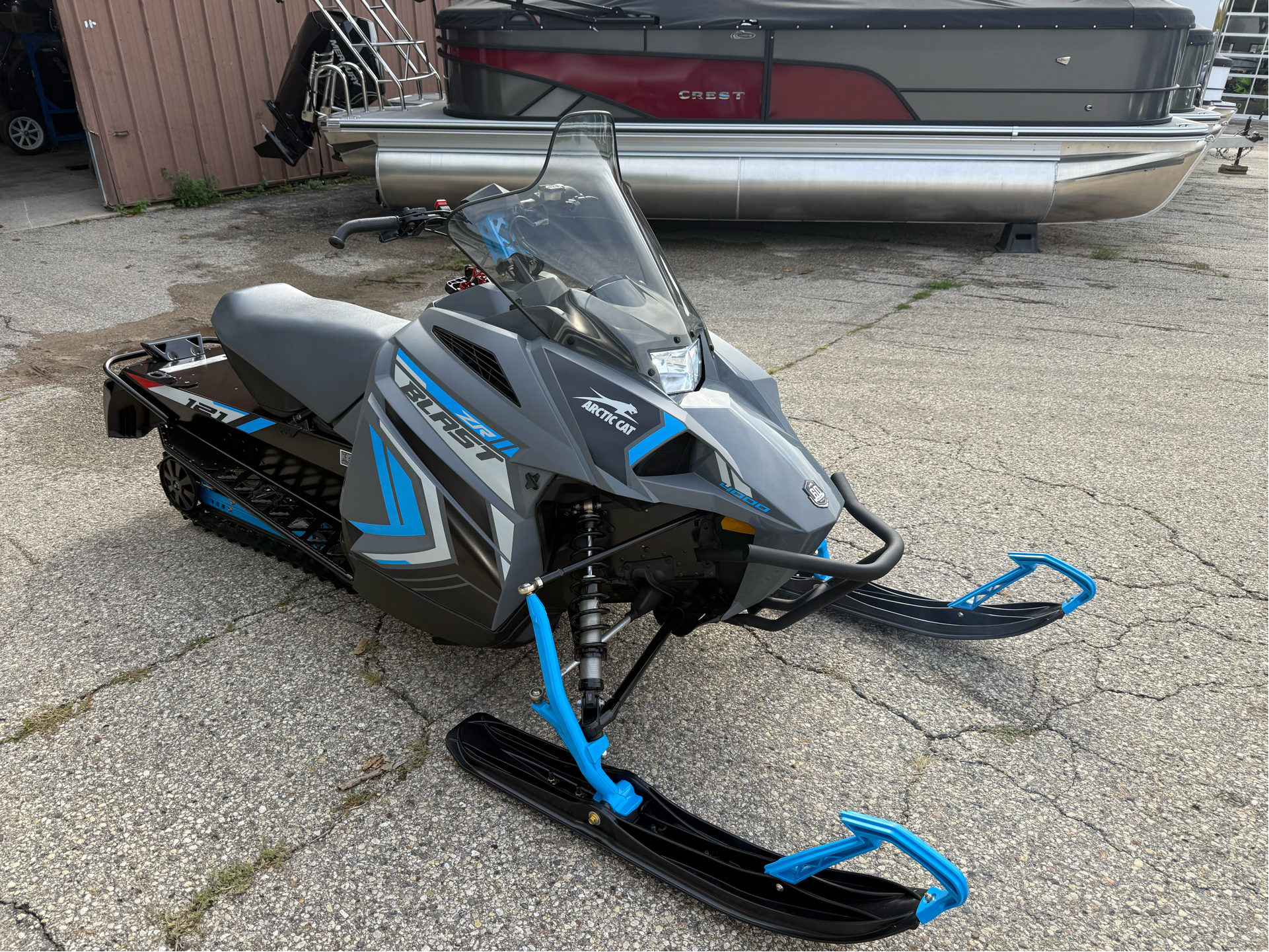 2022 Arctic Cat Blast ZR 4000 ES in Edgerton, Wisconsin - Photo 4