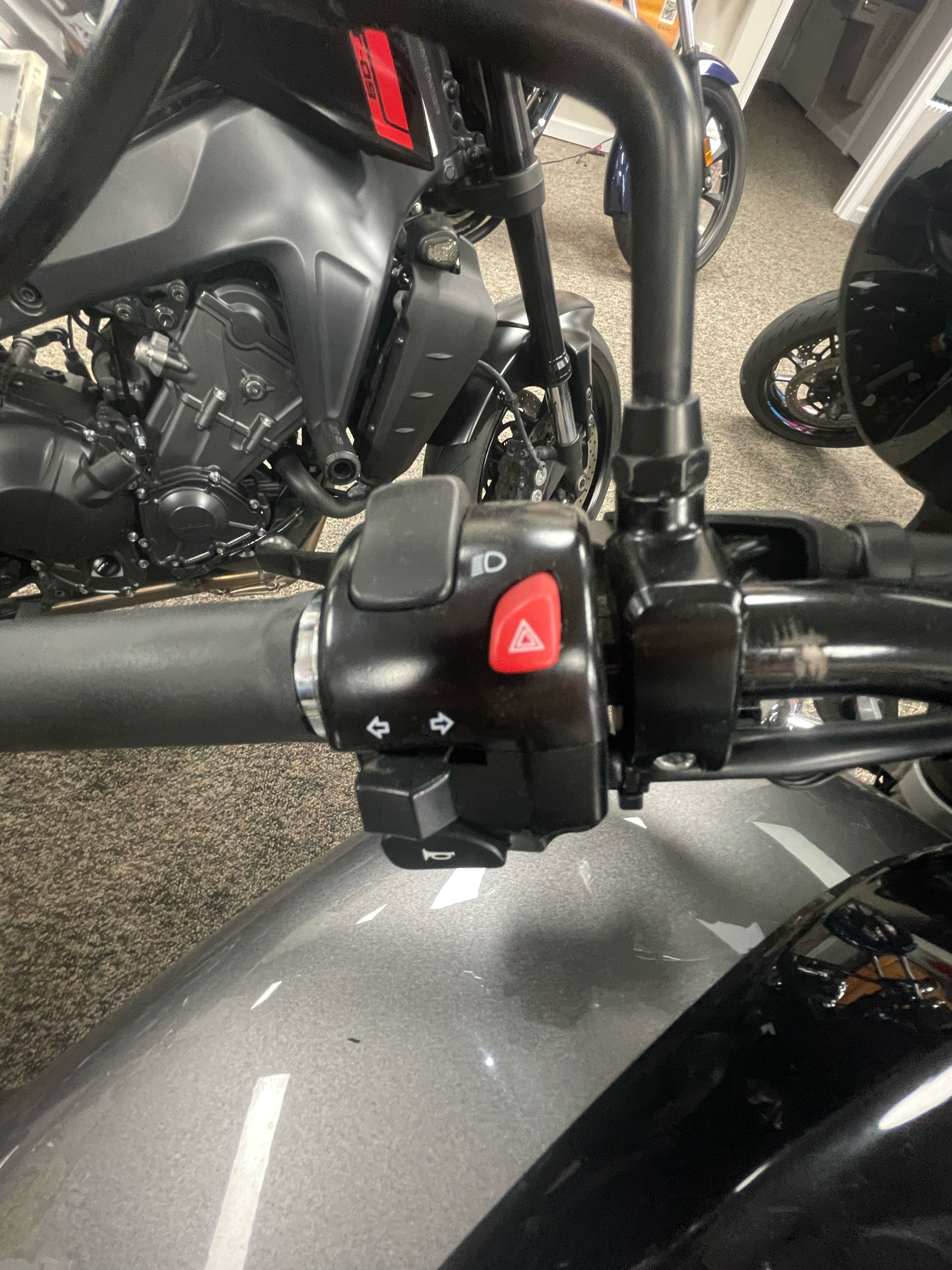 2016 Suzuki Boulevard M50 in Cary, North Carolina - Photo 7