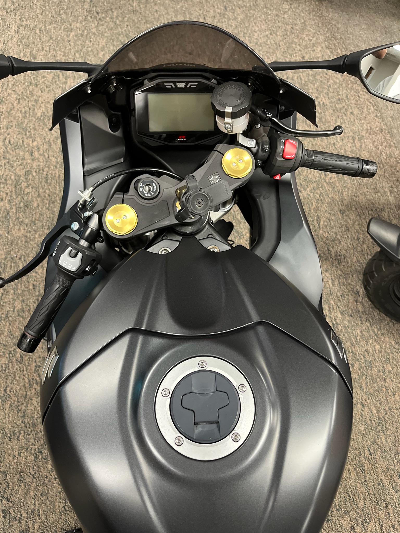 2017 Suzuki GSX-R1000 ABS 6