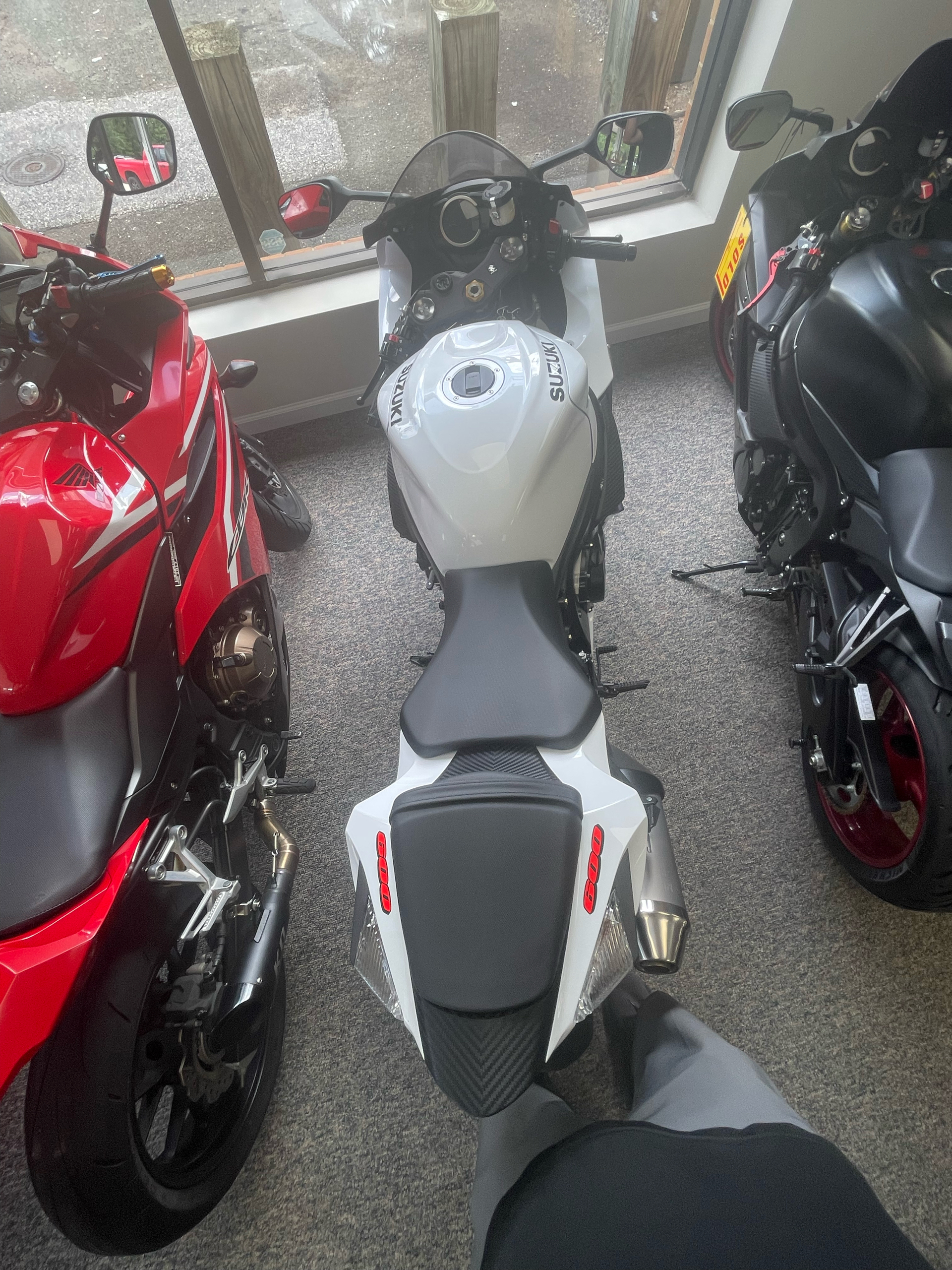 2025 Suzuki GSX-R600 in Cary, North Carolina - Photo 5