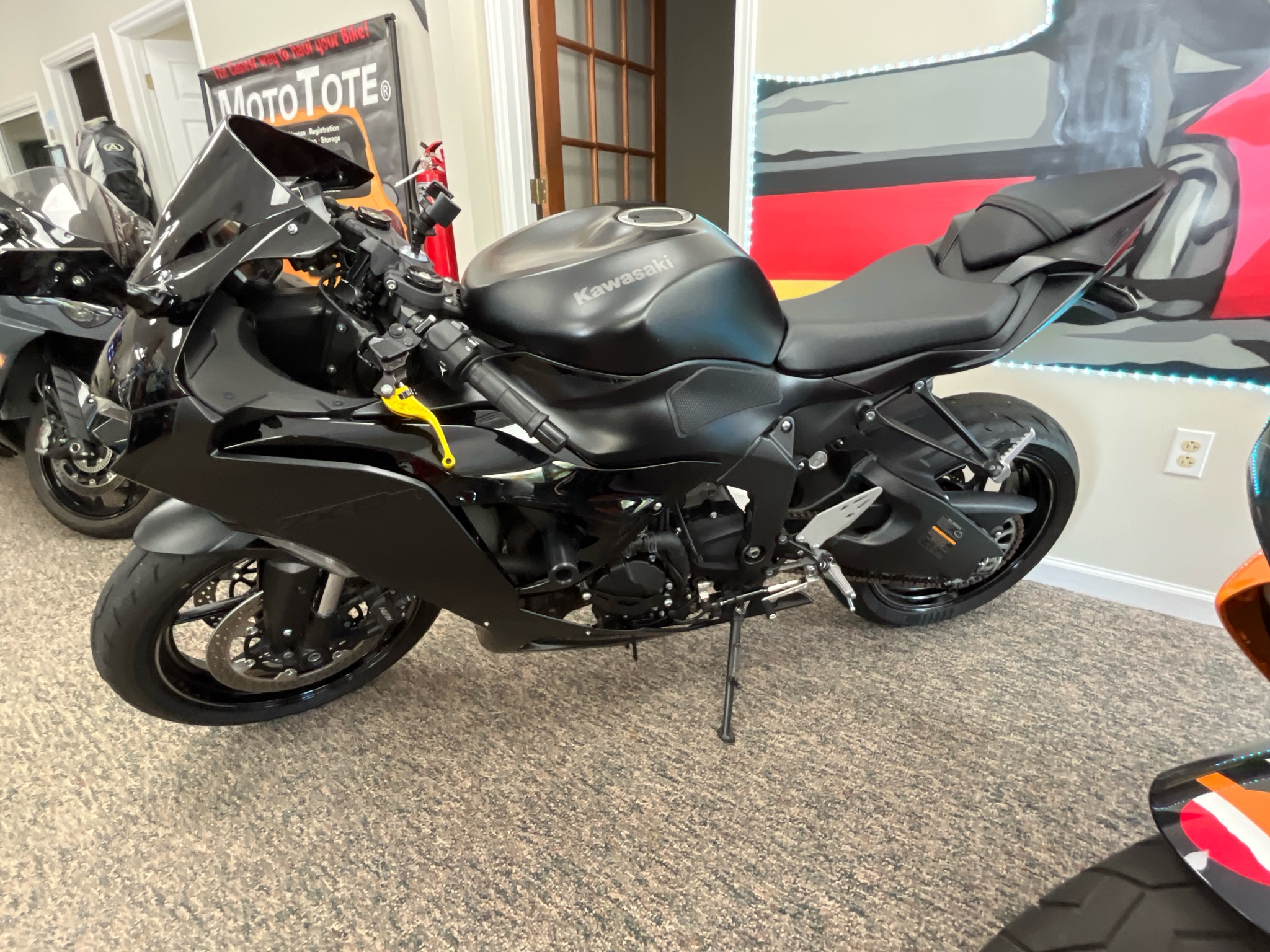 Certified Pre-Owned 2024 Kawasaki Ninja ZX-6R ABS Motorcycles in
