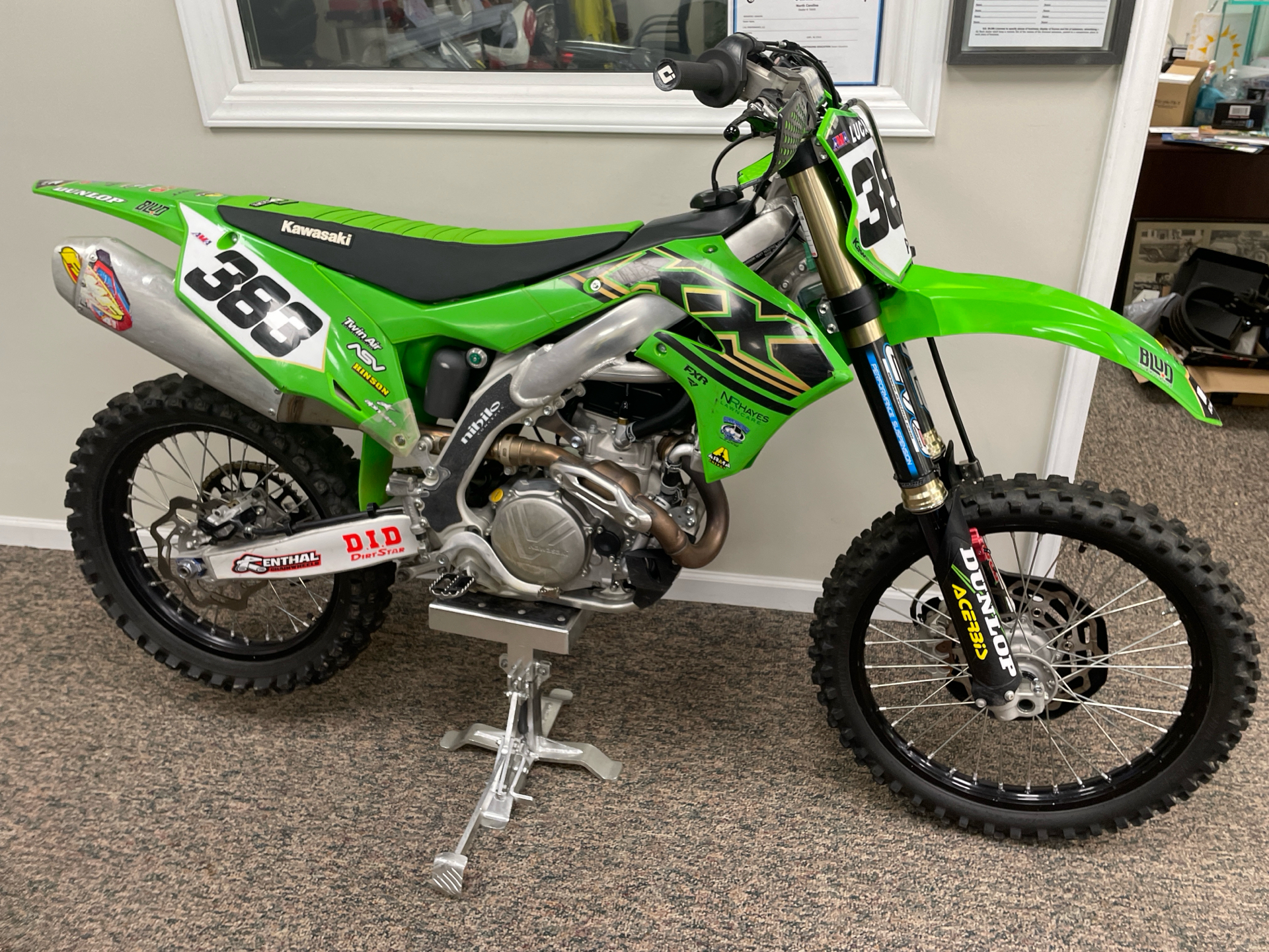 BIFU DFX-KAW-ZX11.jpg