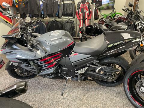 Certified Pre-Owned 2022 Kawasaki Ninja ZX-14R ABS