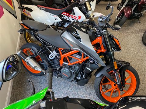 Certified Pre-Owned 2021 KTM 390 Duke Motorcycles in Cary, NC