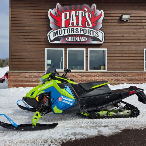 2026 Polaris 850 INDY VR1 137 Dynamix SC ES — photo 1 of 19