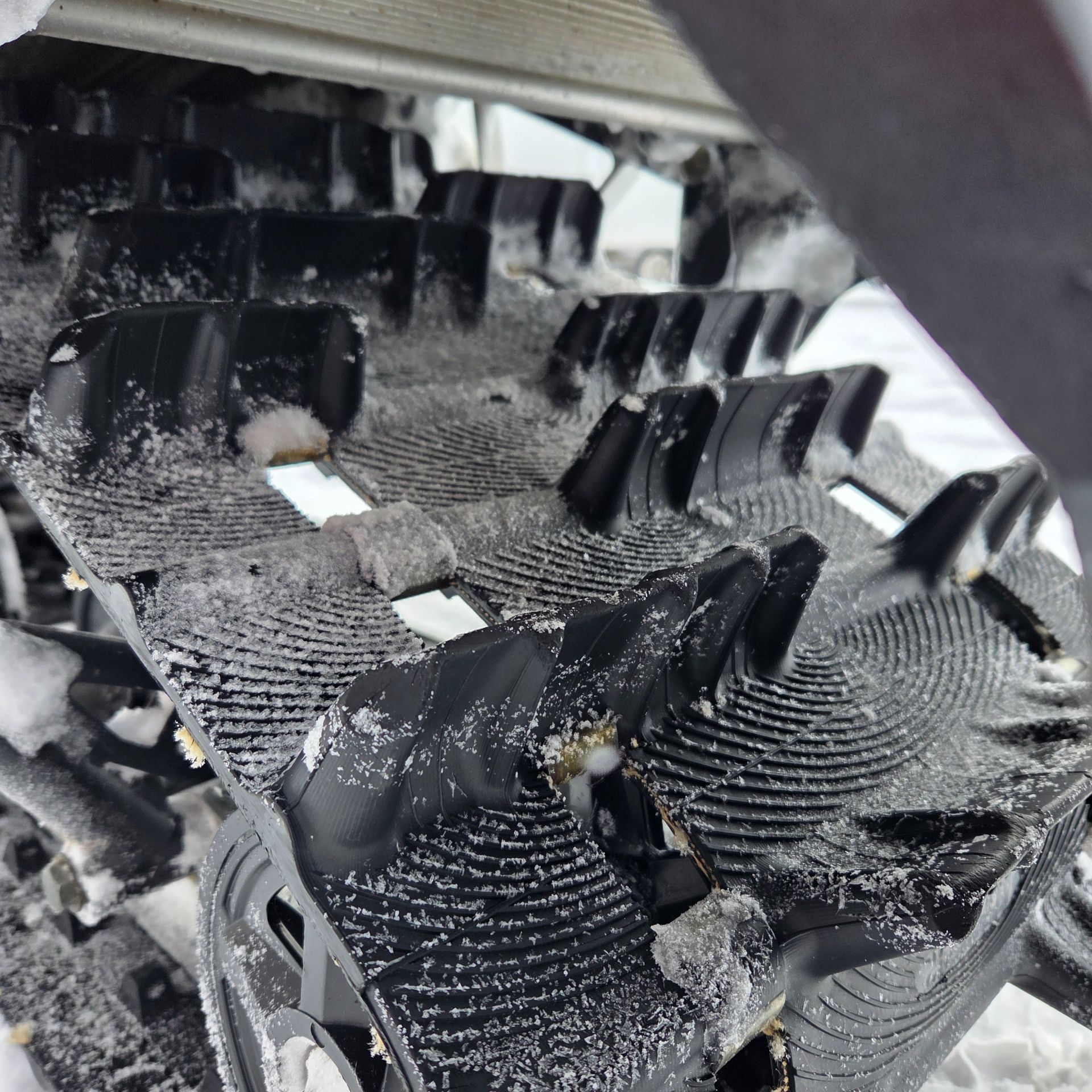 2015 Polaris 800 Switchback® Pro-S - 60th Anniversary F&O SC 6