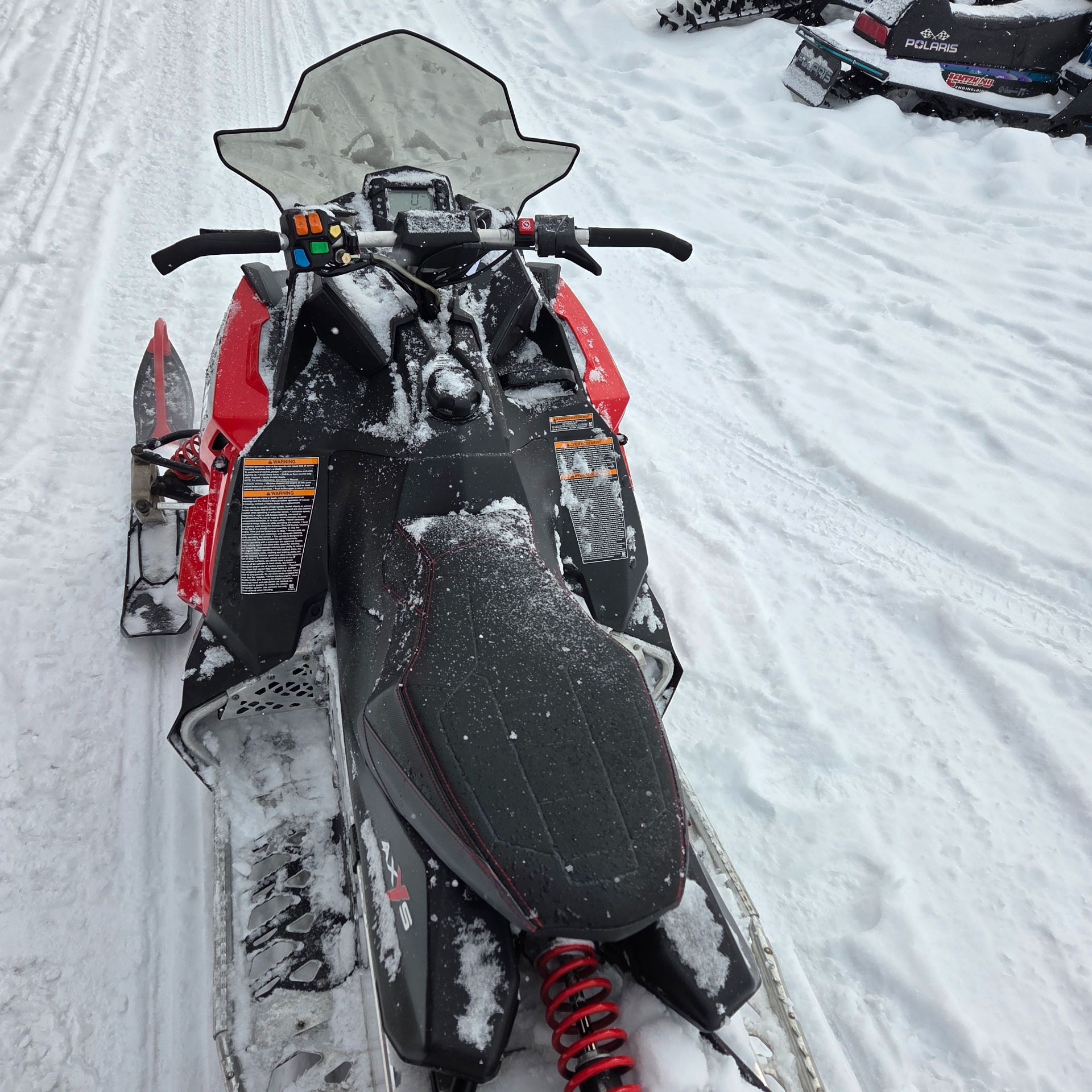 2015 Polaris 800 Switchback® Pro-S - 60th Anniversary F&O SC 4