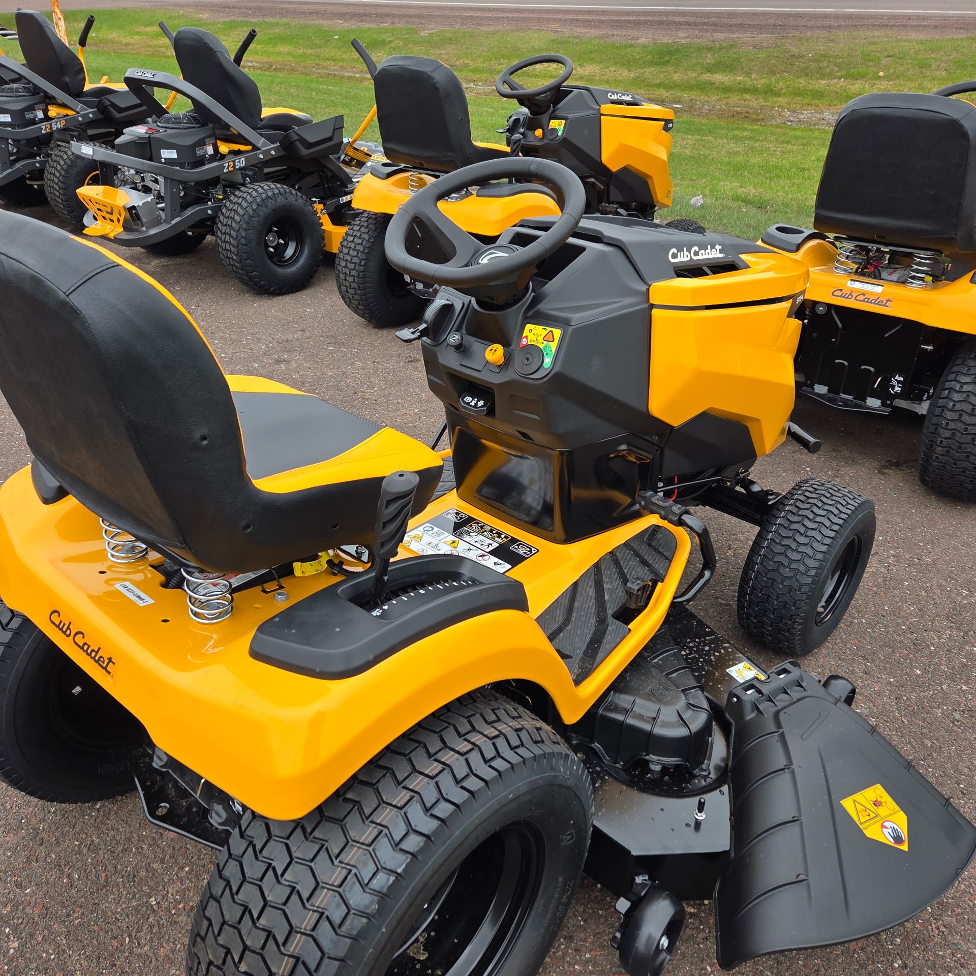 New Cub Cadet XT1 ST54 54 in. Kohler 7000 Series HD 24 hp Lawn