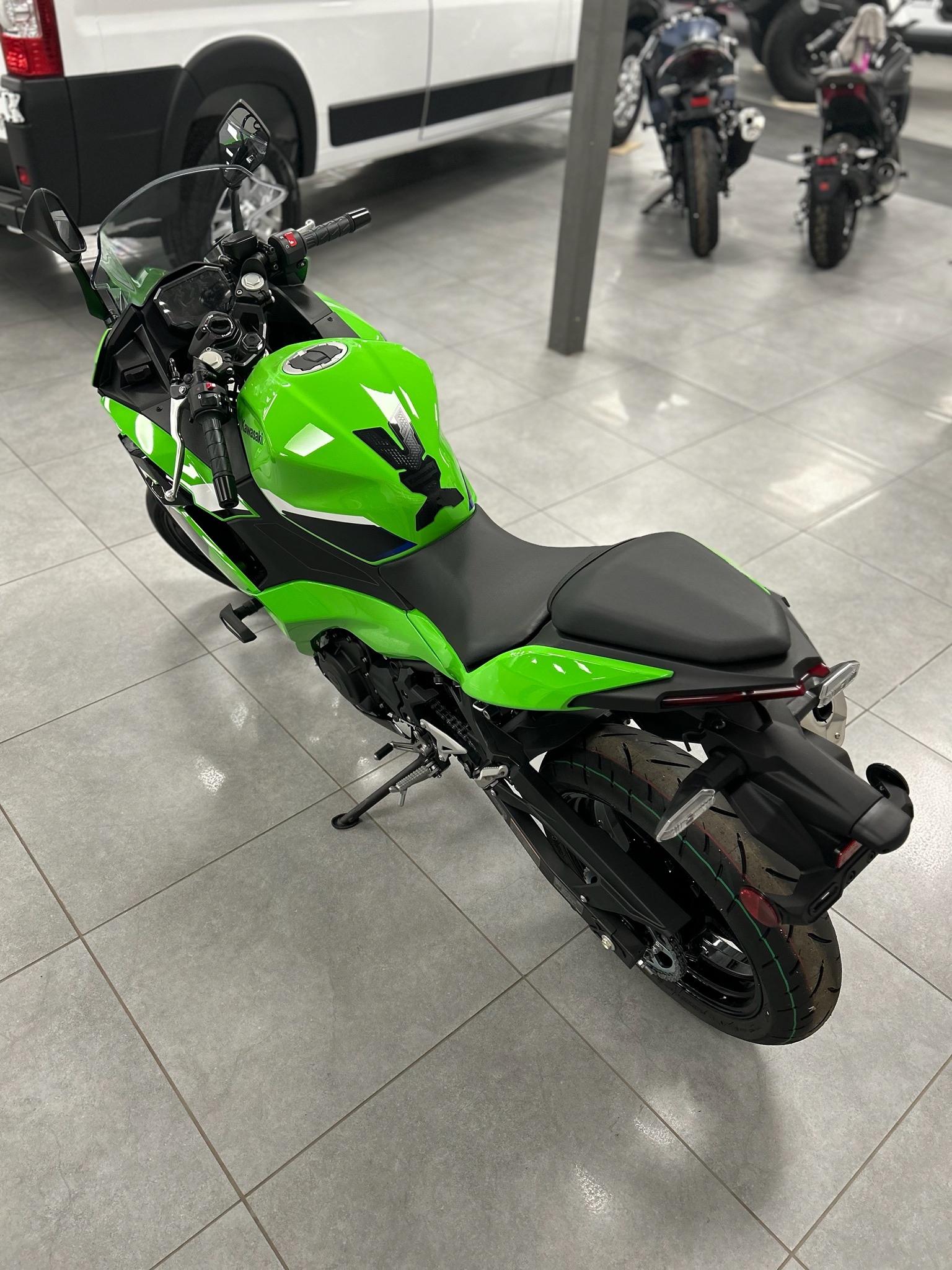 2026 Kawasaki Ninja® 500 SE ABS 6