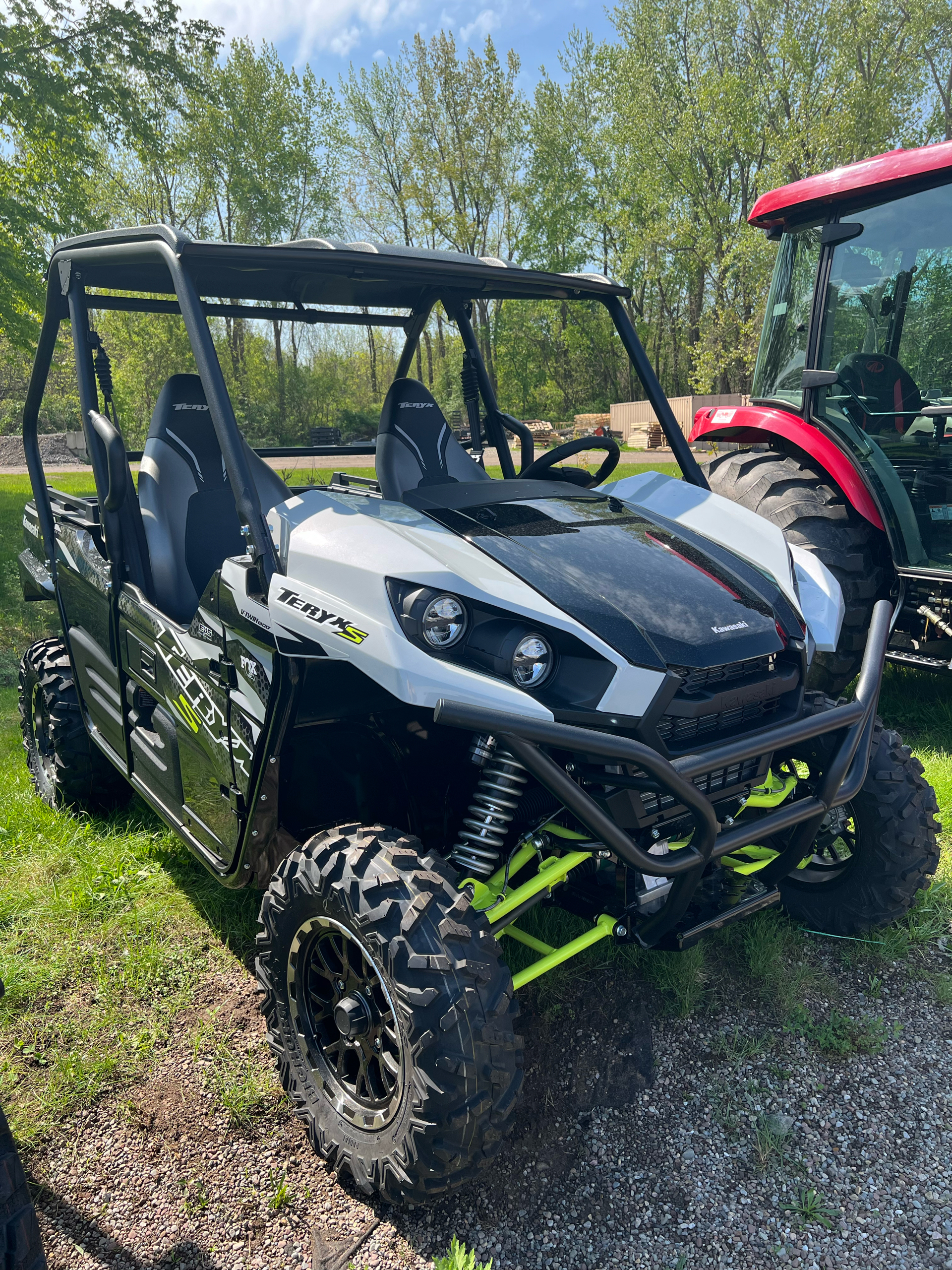 New 2024 Kawasaki Teryx S LE, Williamson NY | Specs, Price, Photos