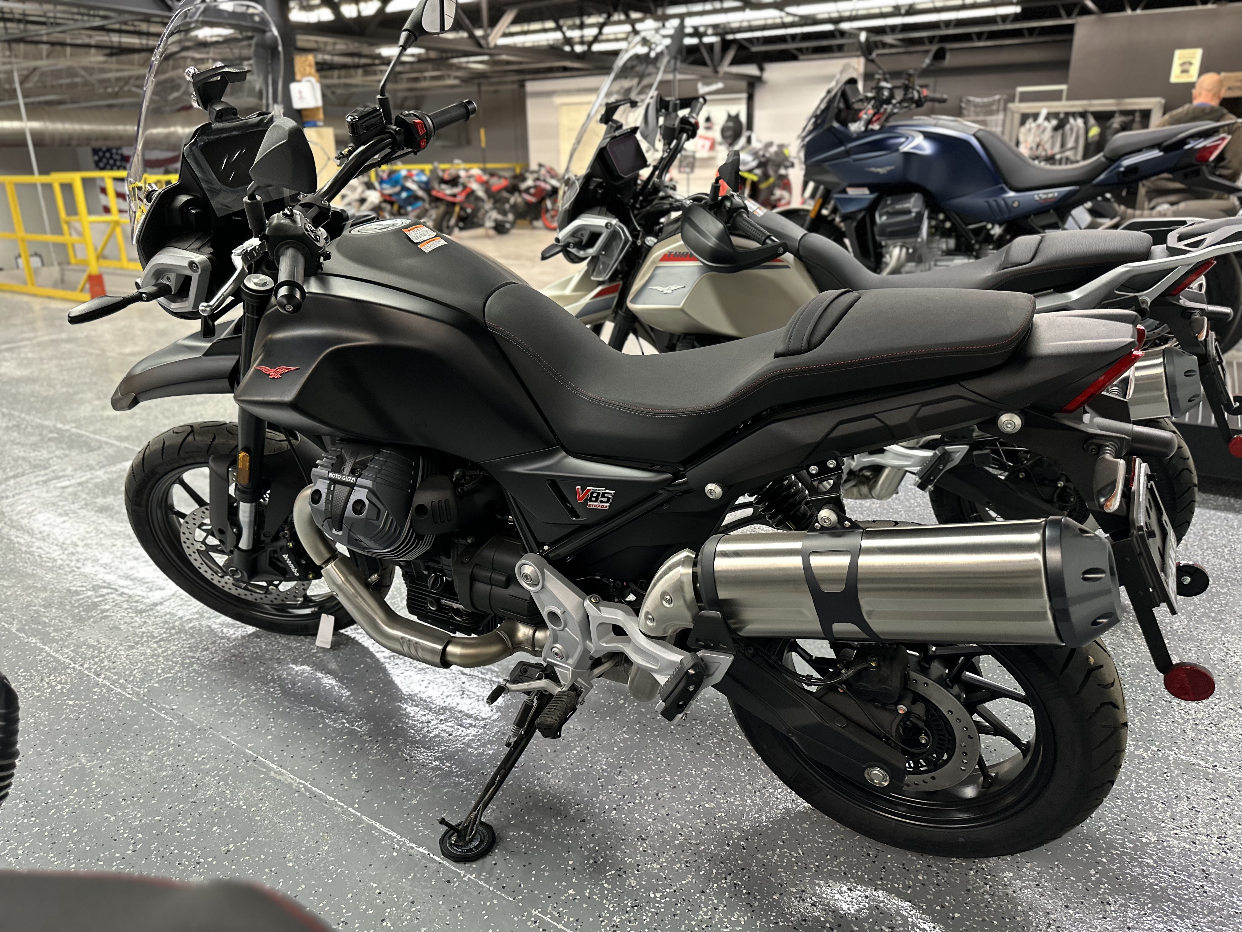 Béquille Latérale (support Latéral) D'occasion Pour Moto Guzzi V65 Florida - Réf. GU23432011