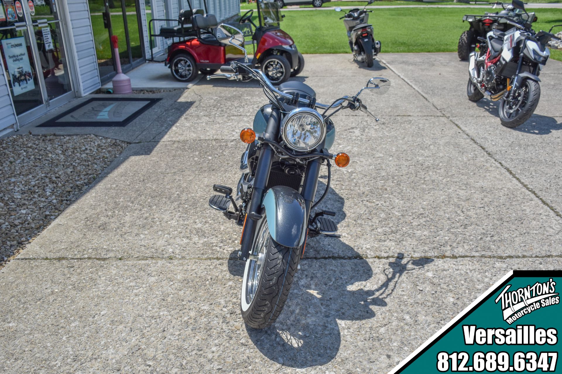 New 2025 Kawasaki Vulcan® 900 Classic, Versailles & Madison IN