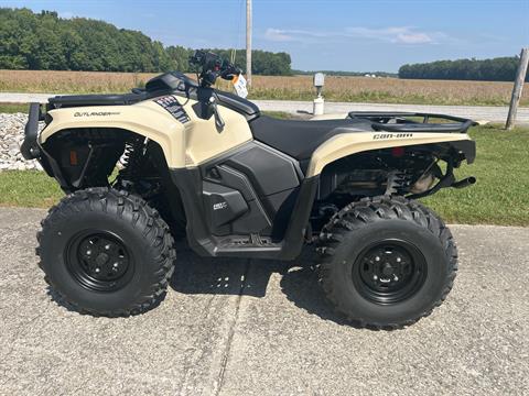 2026 Can-Am Outlander PRO HD7 — photo 1 of 8
