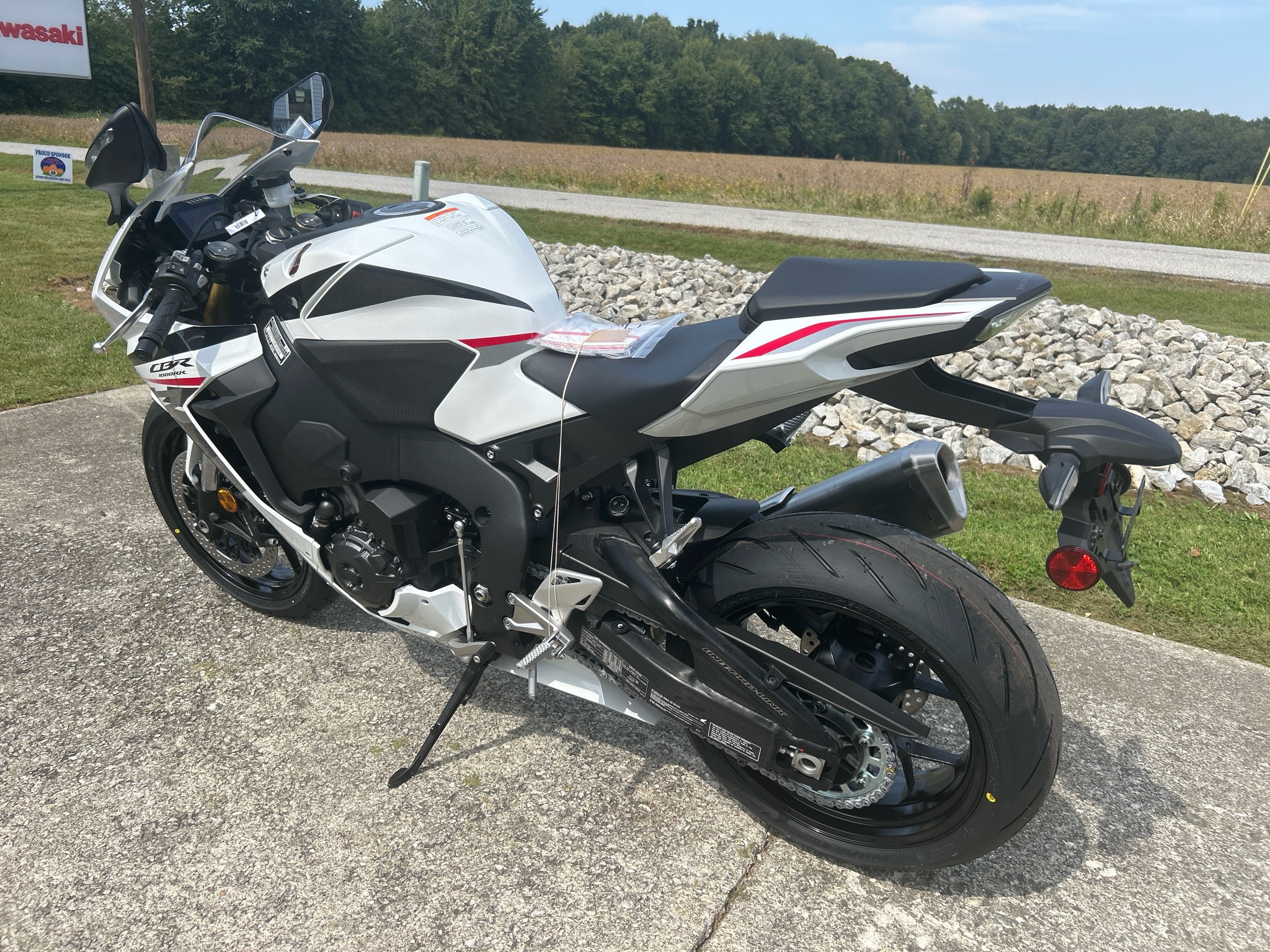 2027 Honda CBR1000RR 1