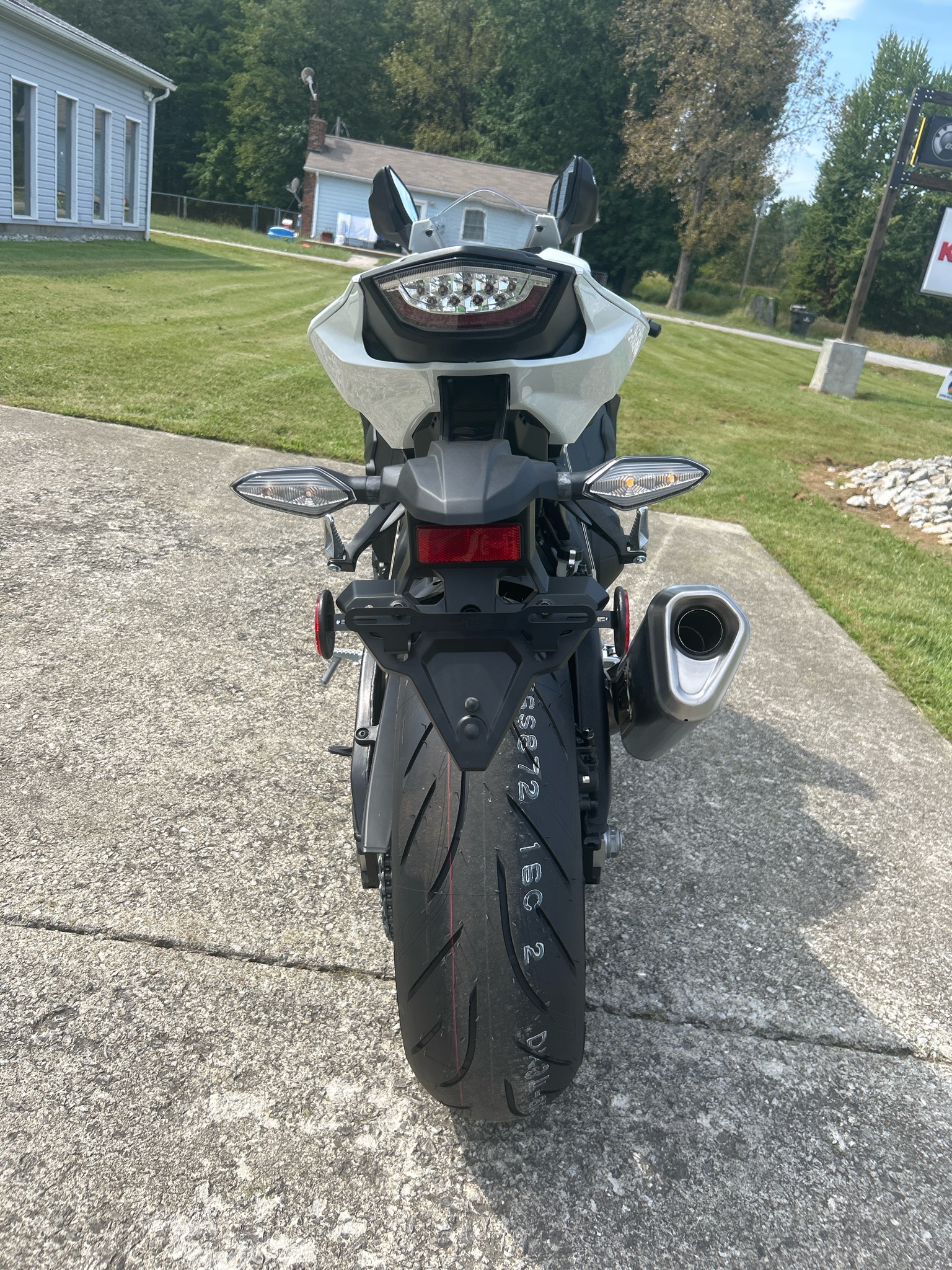 2027 Honda CBR1000RR 7