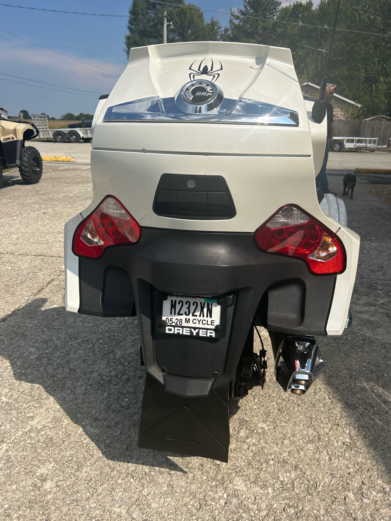 2017 Can-Am™ SPYDER RT LIMITED 6