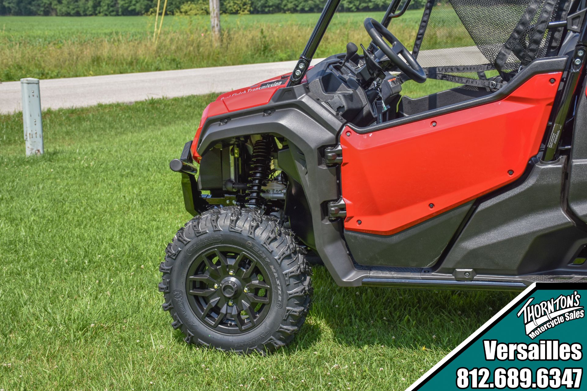 2025 Honda Pioneer 1000 Deluxe 3