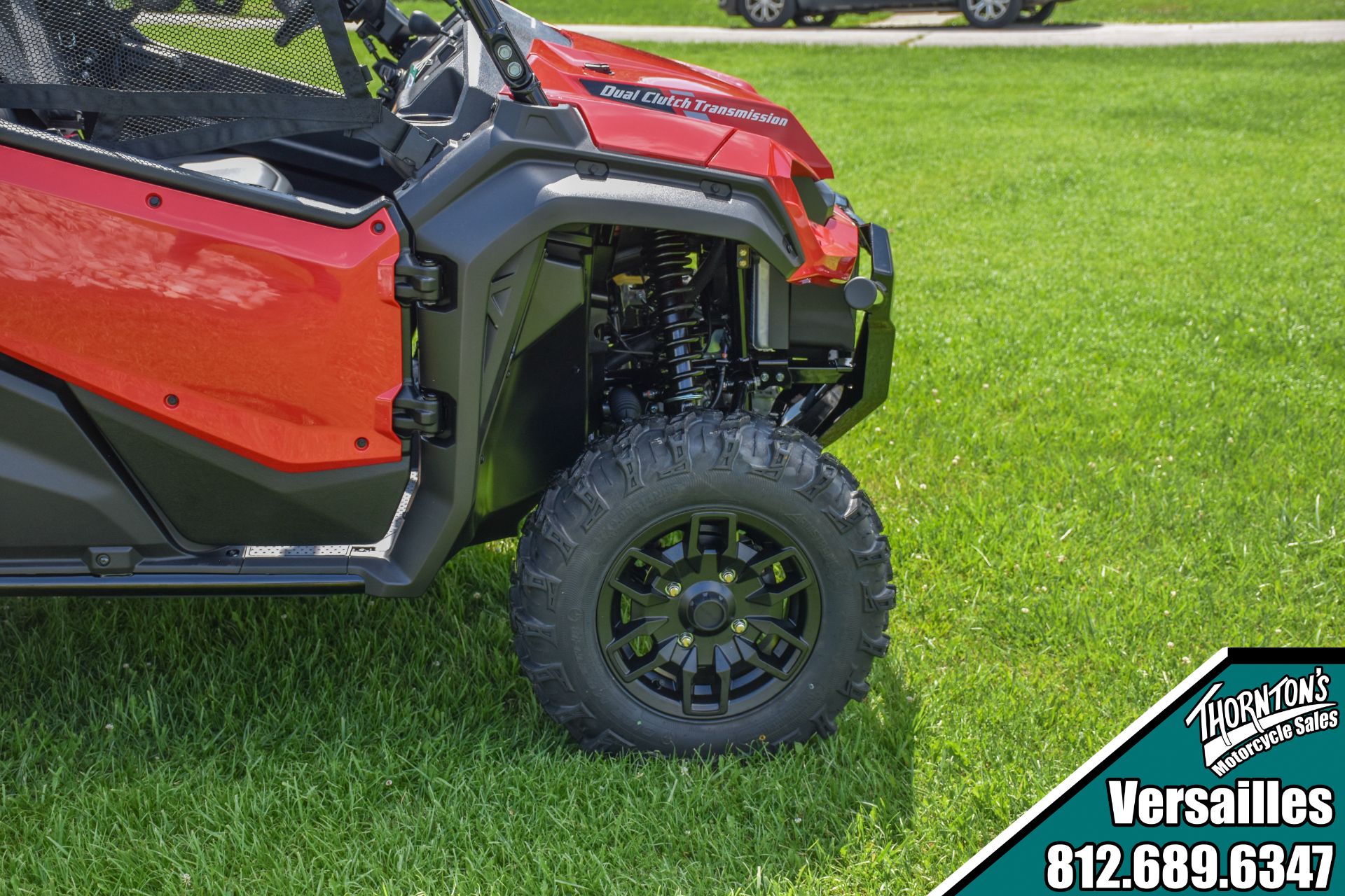 2025 Honda Pioneer 1000 Deluxe 7