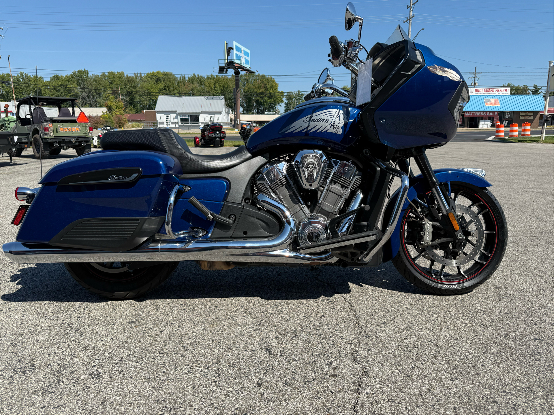 Used 2020 Indian Motorcycle Challenger® Limited, Versailles