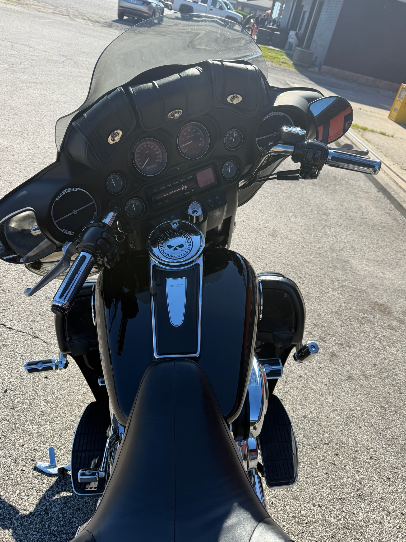 2005 Harley-Davidson FLHTCUI Ultra Classic® Electra Glide® 8