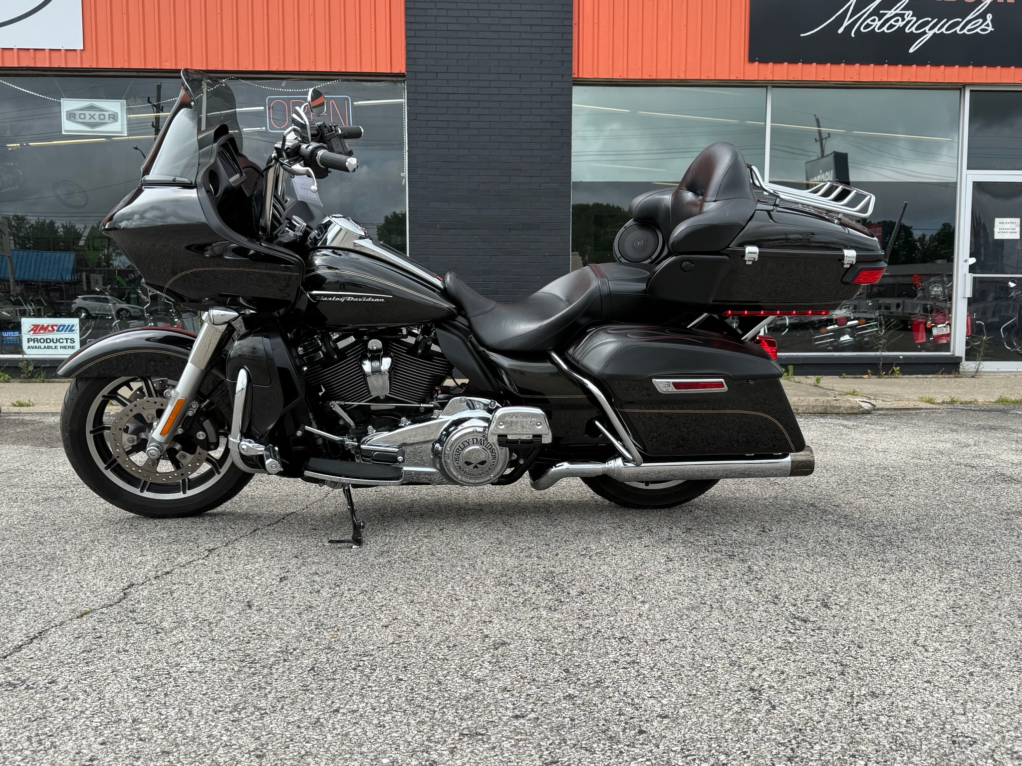 2017 Harley-Davidson Road Glide® Ultra for sale 1295122