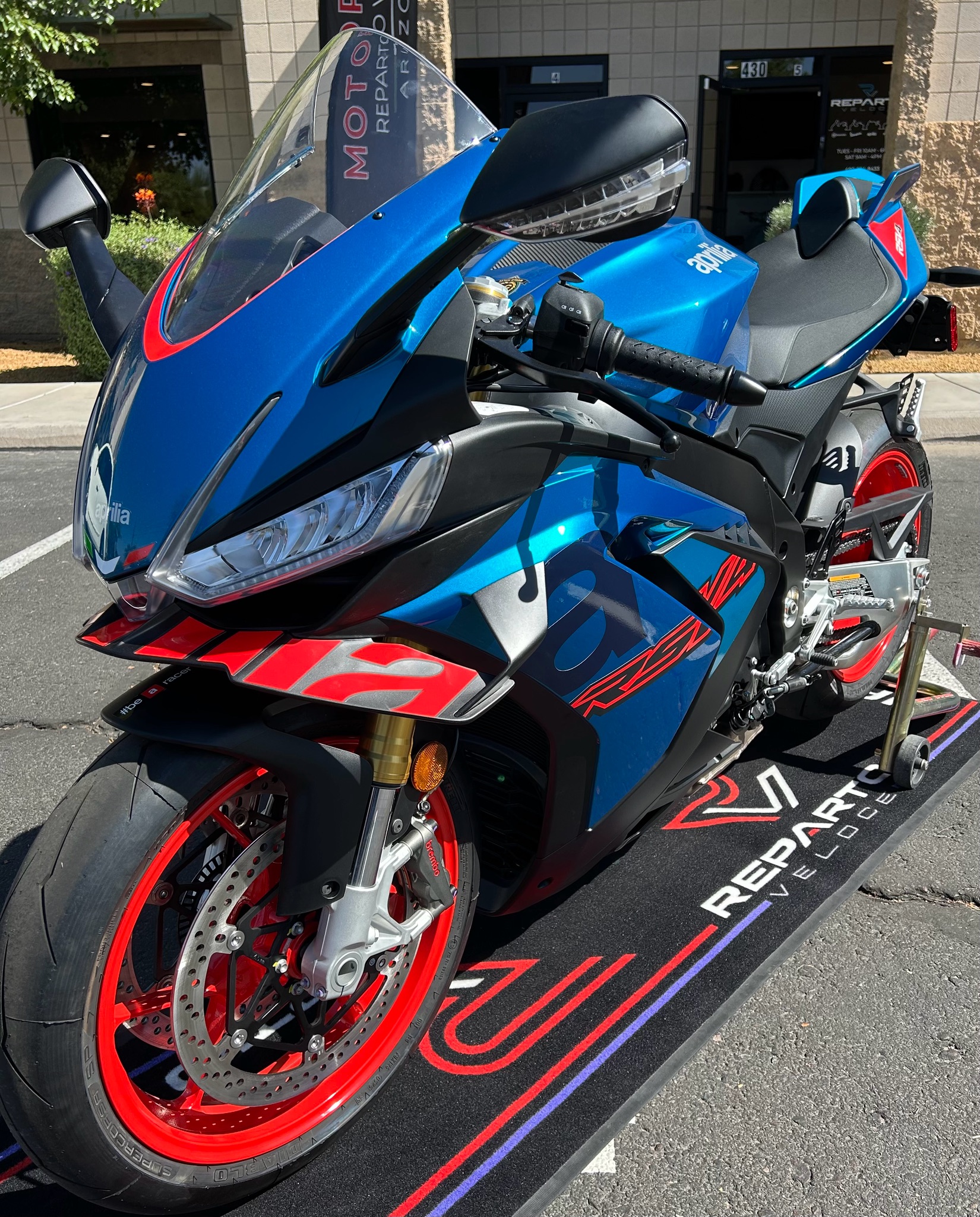 2027 Aprilia RSV4 1100 3