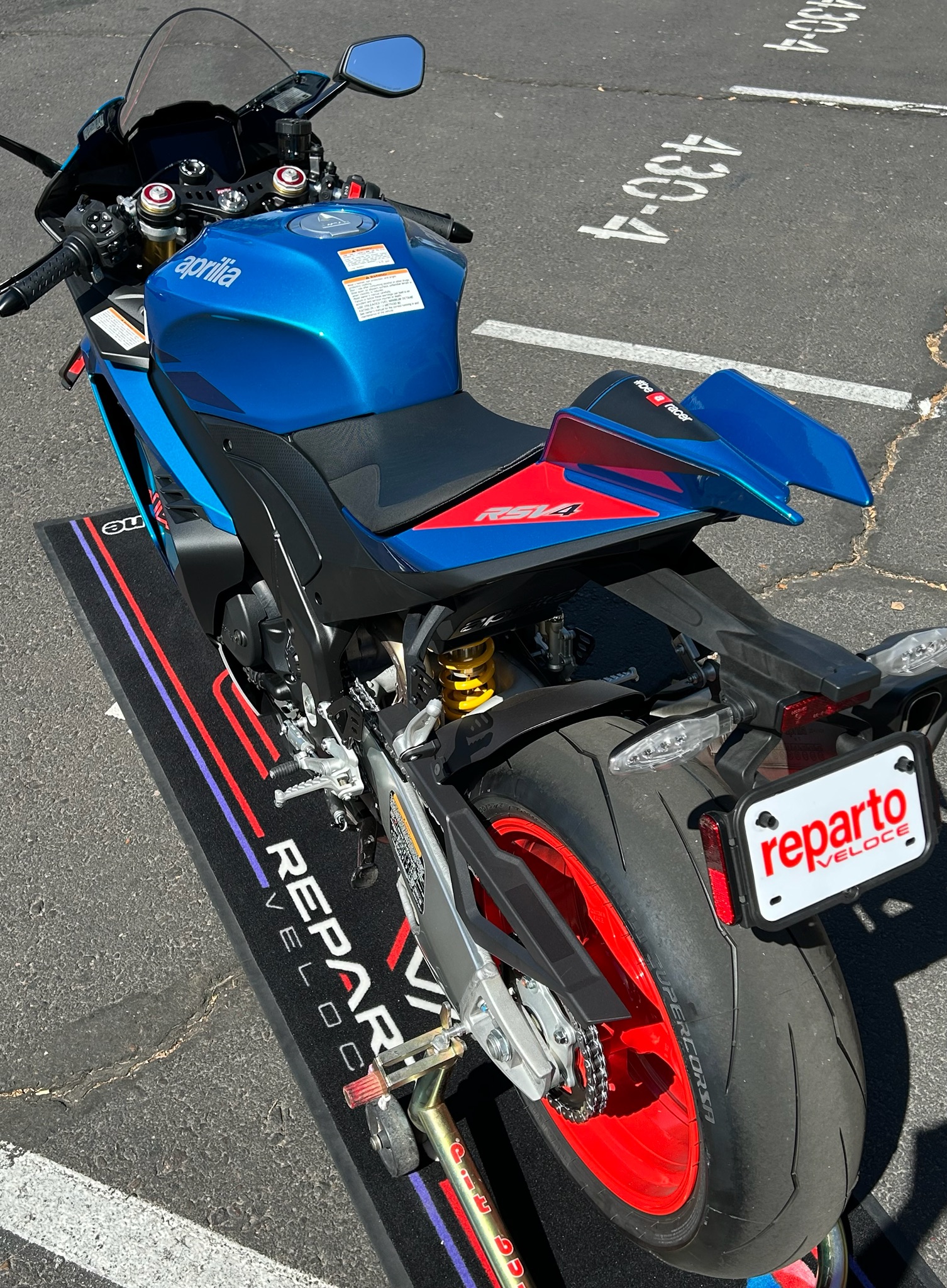 2027 Aprilia RSV4 1100 11