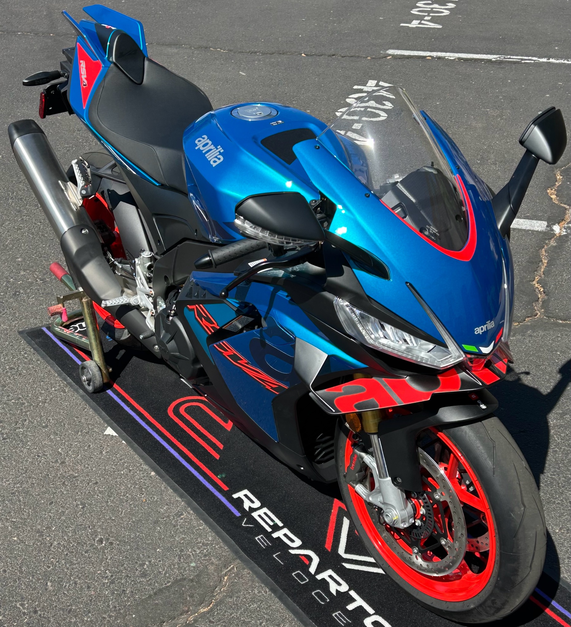 2027 Aprilia RSV4 1100 5