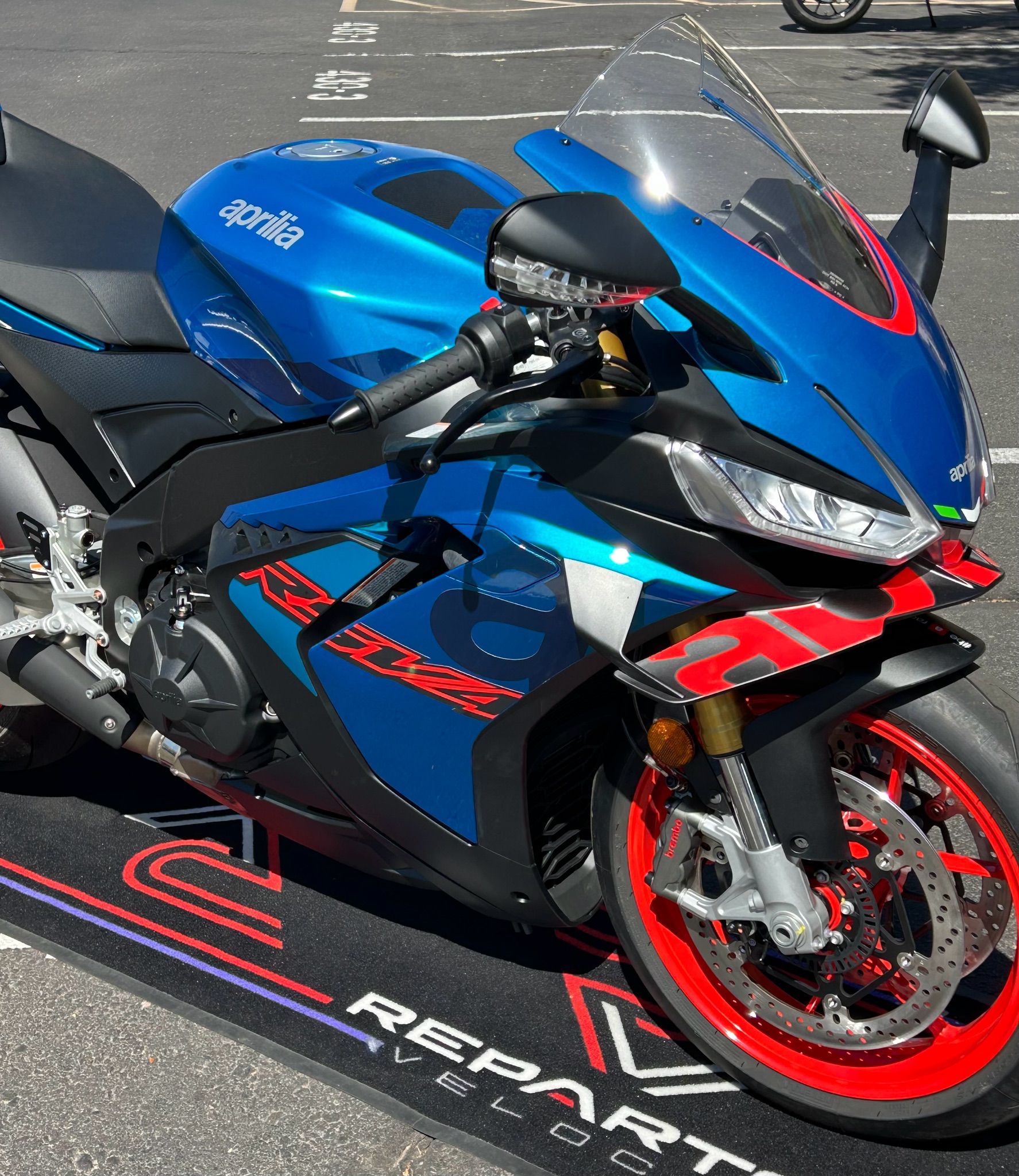 2027 Aprilia RSV4 1100 2