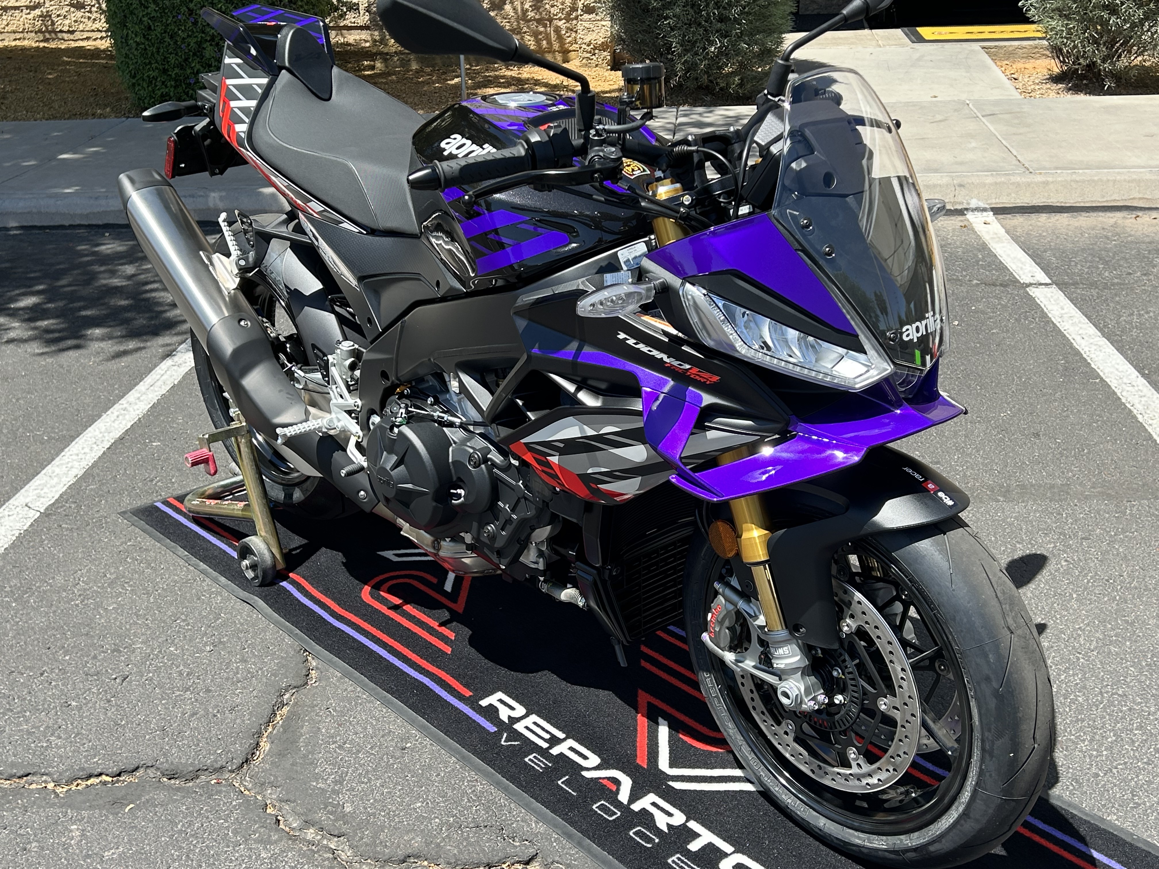 2027 Aprilia Tuono V4 Factory 1100 3