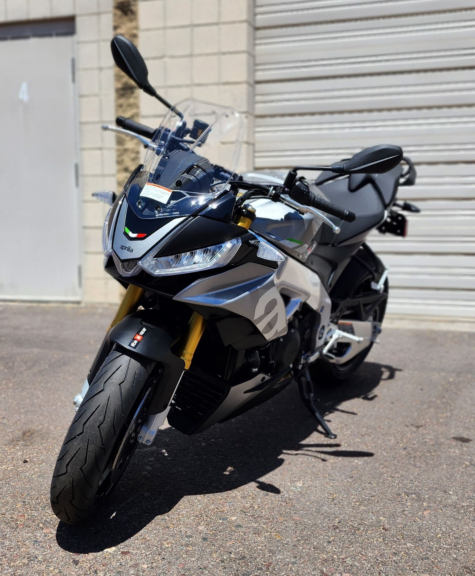 2023 Aprilia Tuono V4 1100 Guide • Total Motorcycle