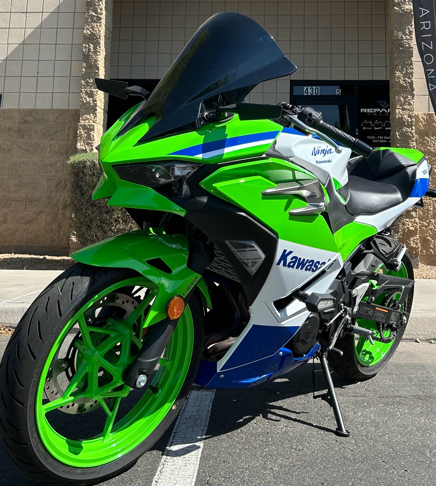 2024 Kawasaki Ninja 500 SE 40th Anniversary Edition ABS