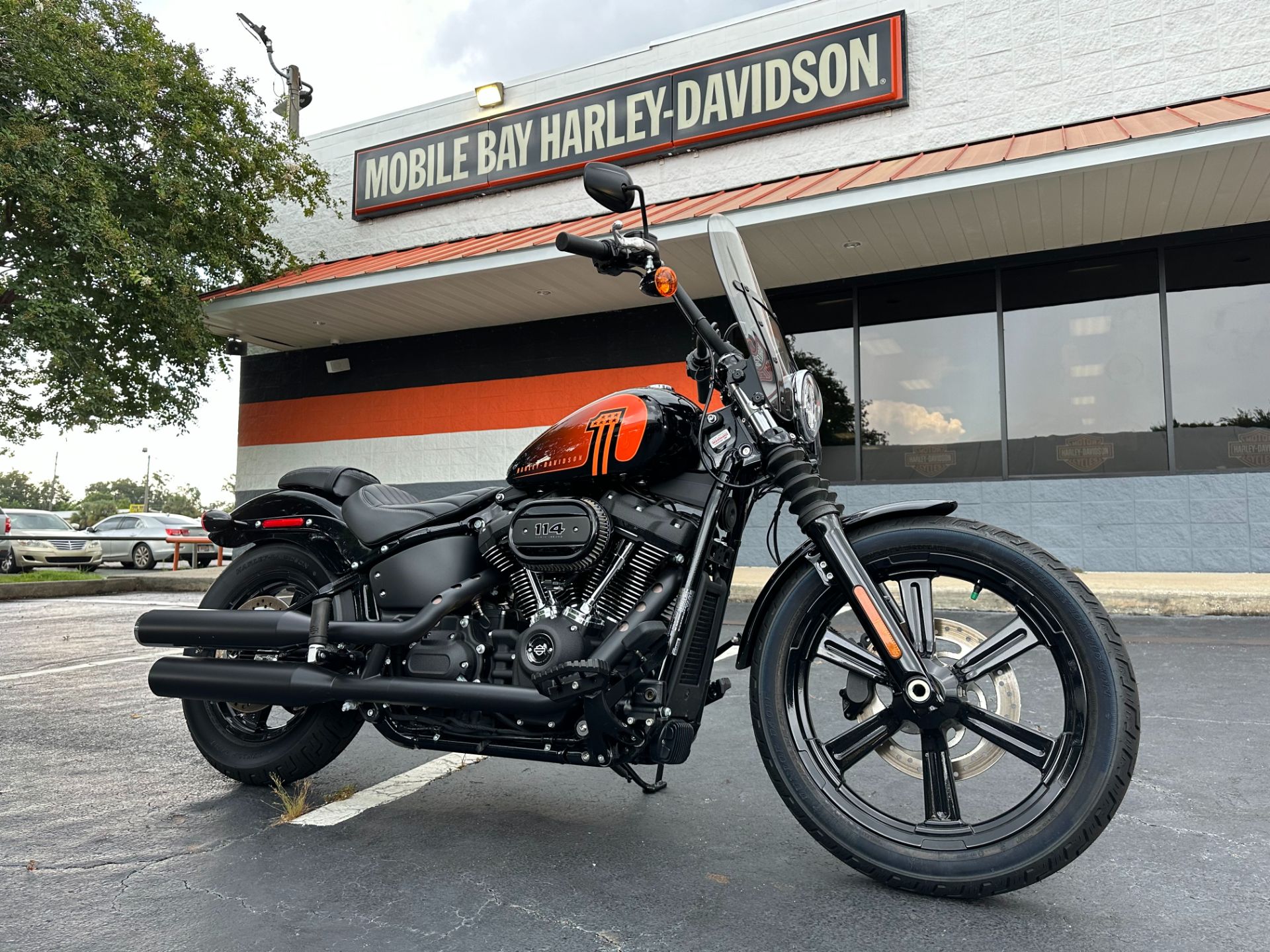Used 2023 Harley-Davidson Street Bob® 114 Vivid Black