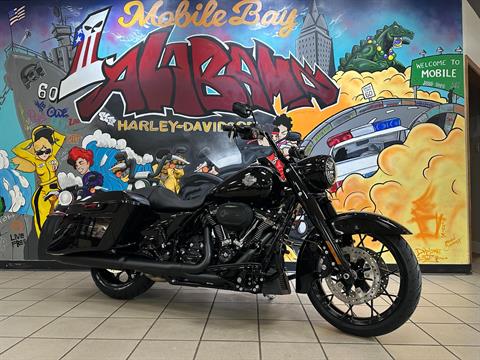 New 2025 Harley-Davidson Road King® Special Vivid Black