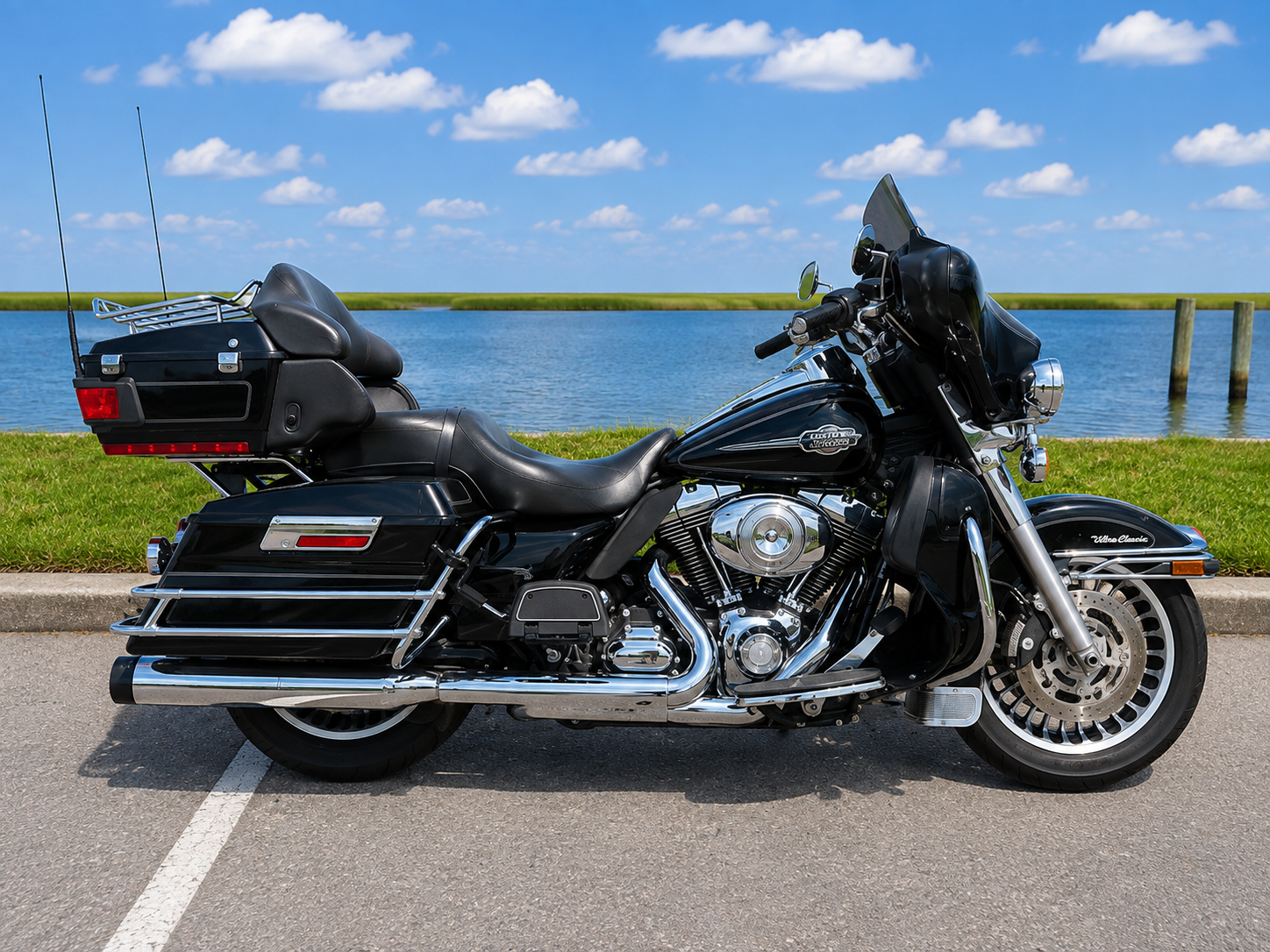 2010 Harley-Davidson Ultra Classic® Electra Glide® Peace Officer Specia for sale 1241975