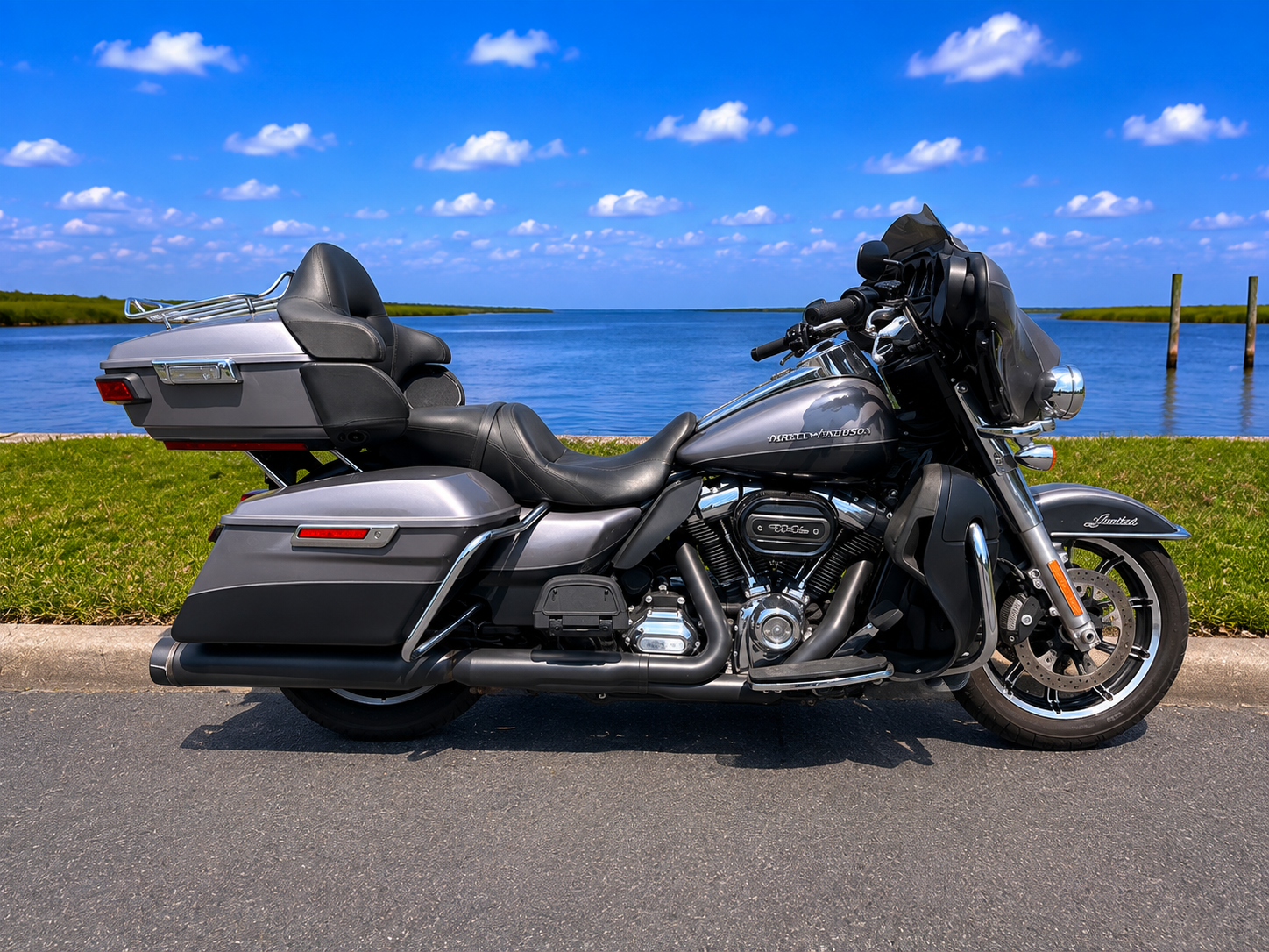 Used 2017 Harley-Davidson Ultra Limited Low Charcoal Denim / Black
