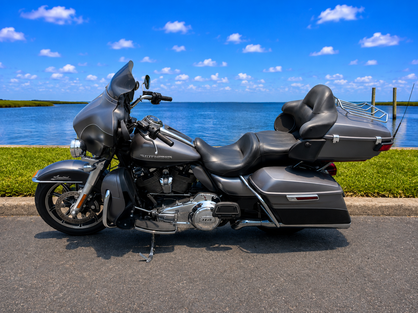 Used 2017 Harley-Davidson Ultra Limited Low Charcoal Denim / Black