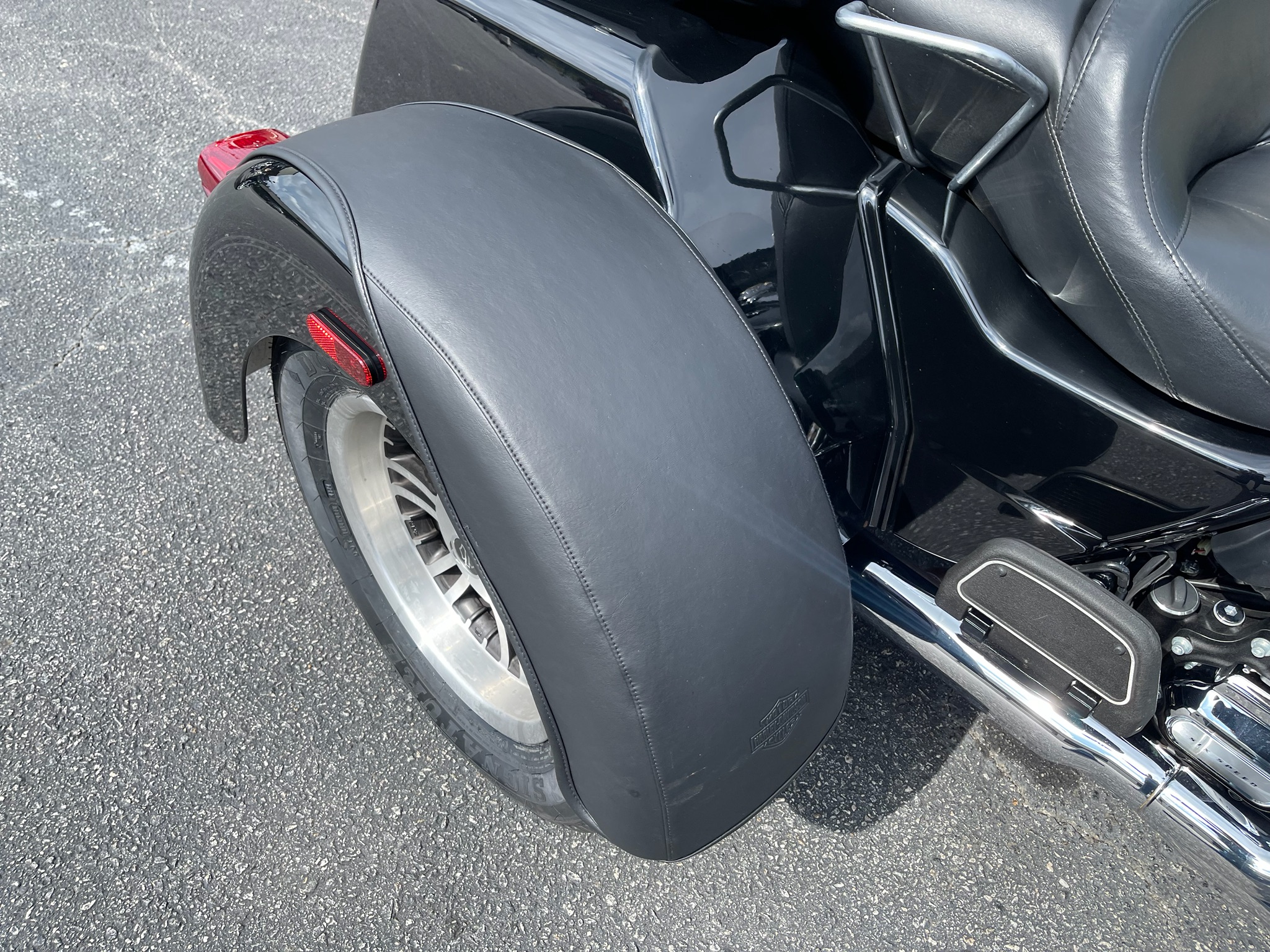2019 Harley-Davidson Tri Glide® Ultra 3