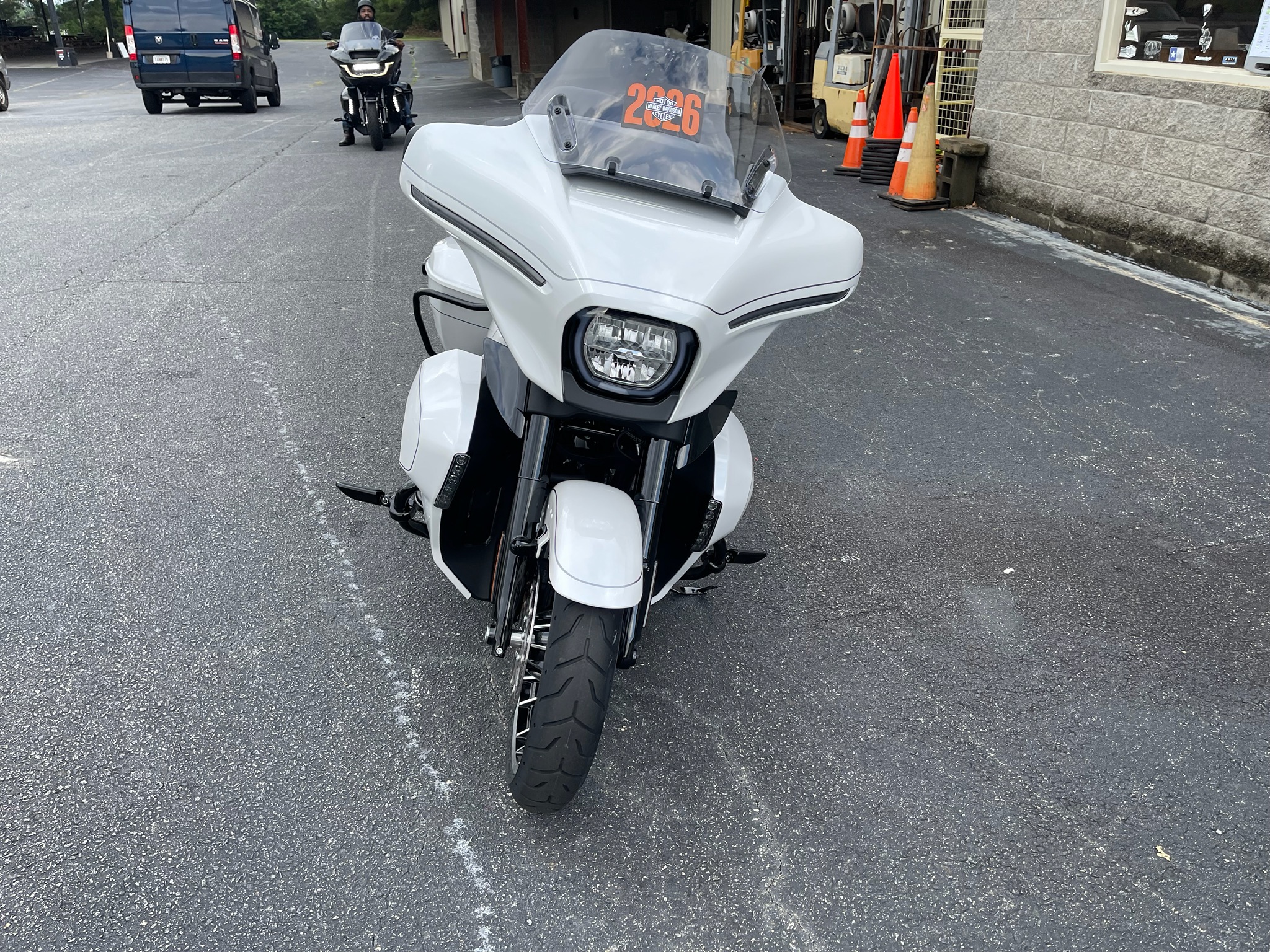 2026 Harley-Davidson Street Glide® Limited 10