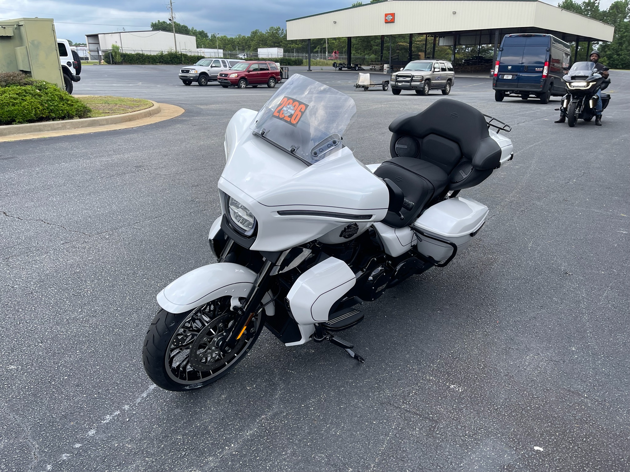 2026 Harley-Davidson Street Glide® Limited 11