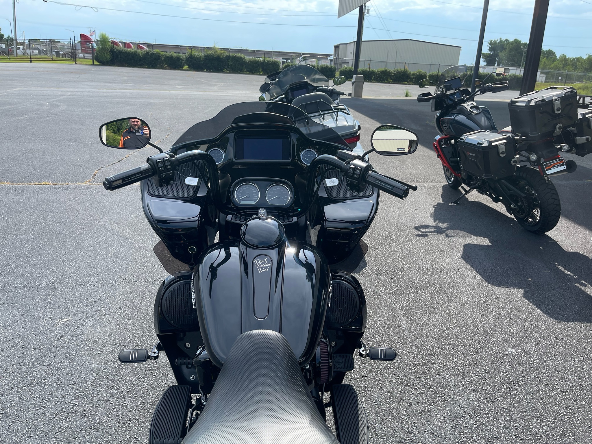 2024 Harley-Davidson Road Glide® 3 5
